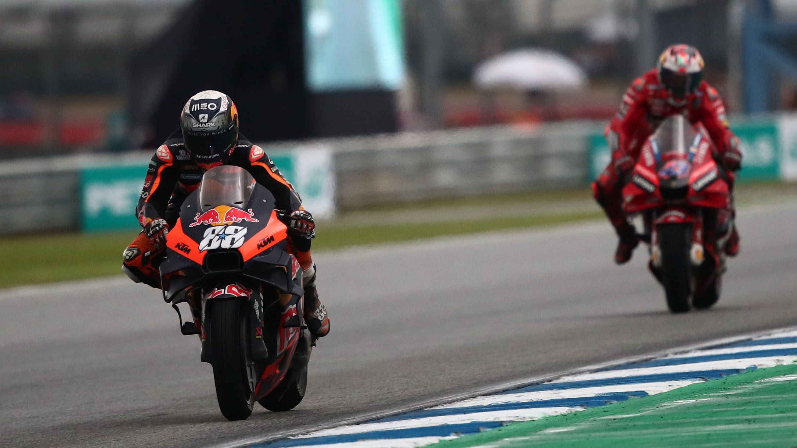 Miguel Oliveira ha ganado la carrera de Tailandia MotoGP 2022 ante Jack Miller