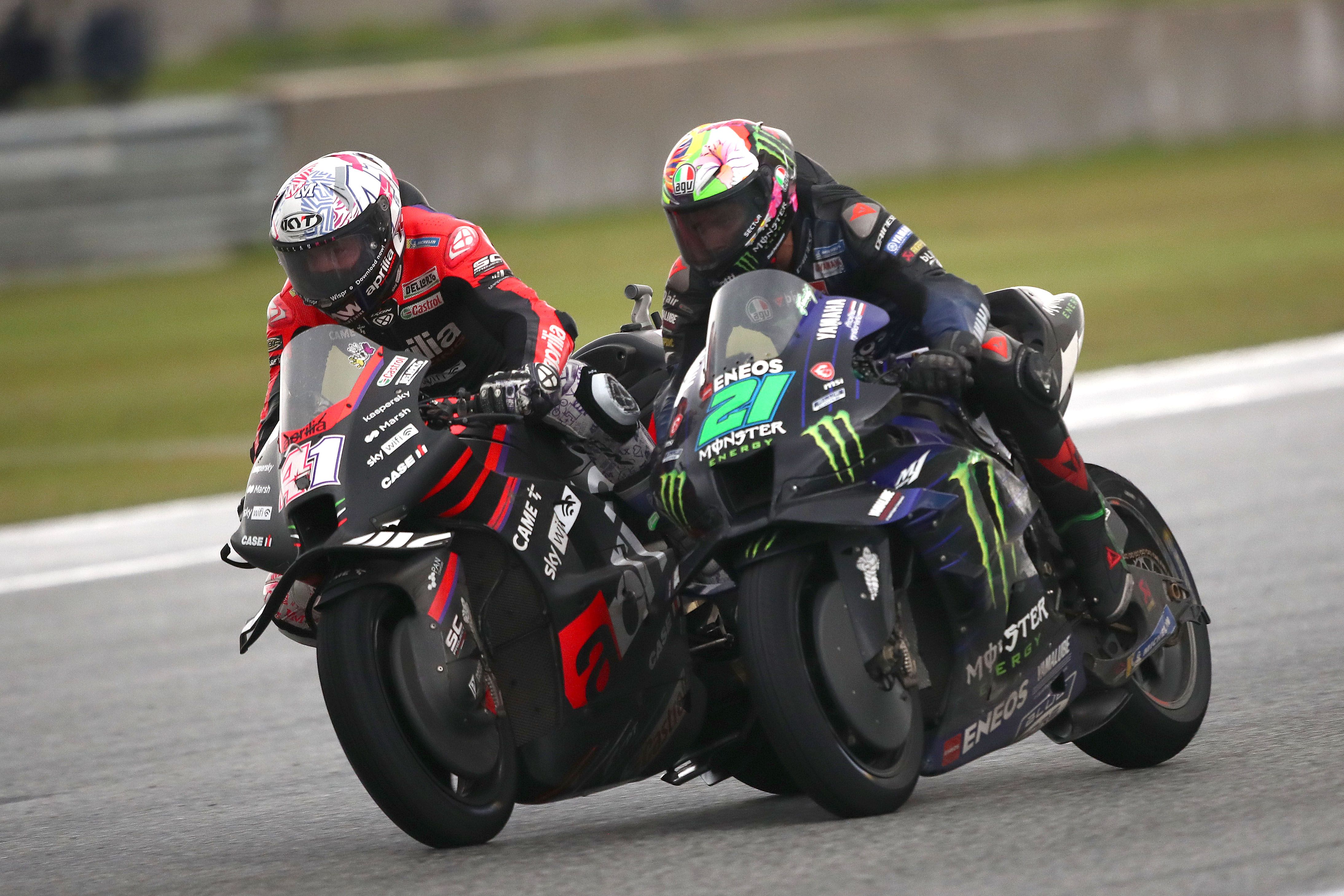 Aleix Espargaró se mete por el interior a Franco Morbidelli, MotoGP Tailandia 2022