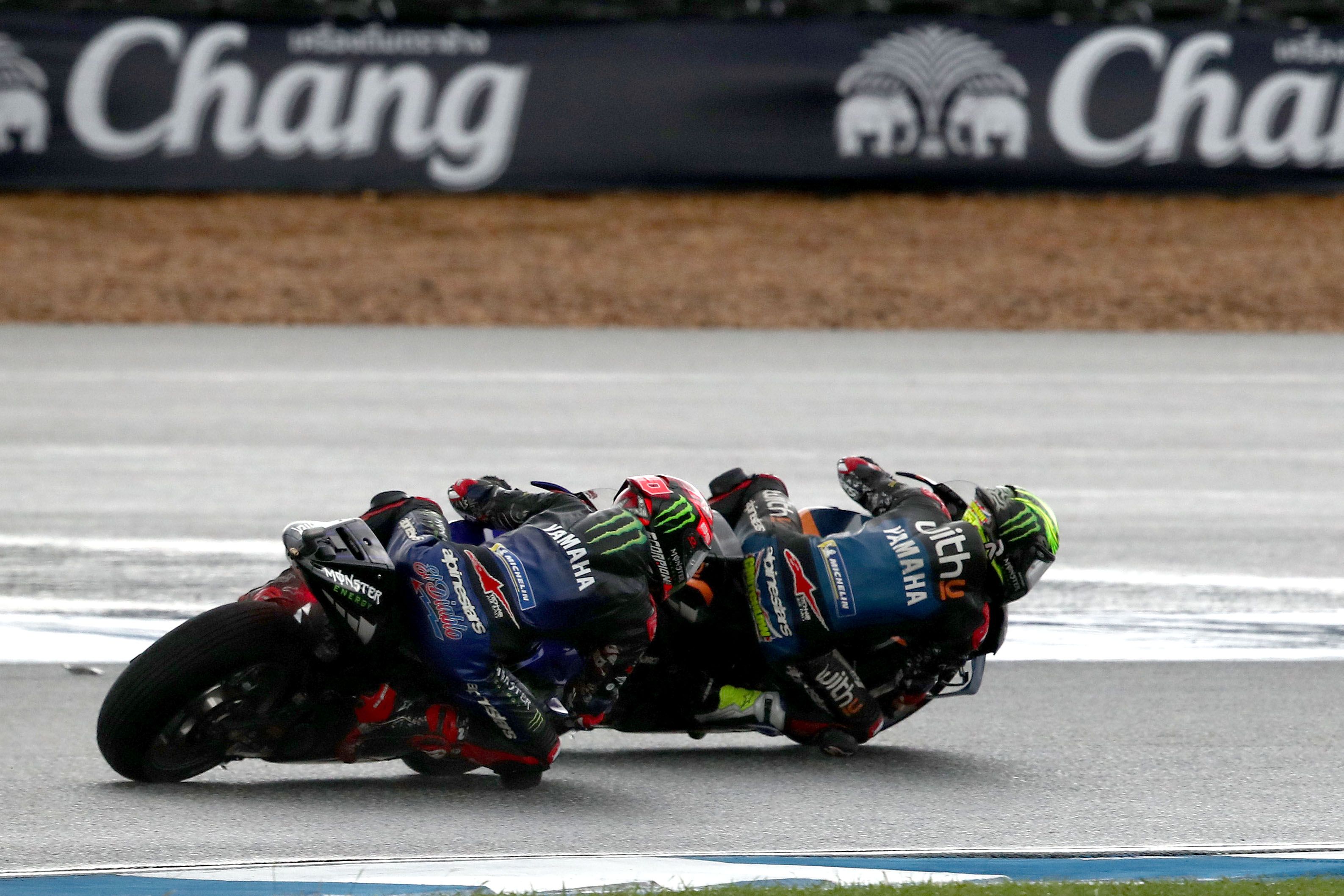 Fabio Quartararo busca el hueco para pasar a Cal Crutchlow, MotoGP Tailandia 2022