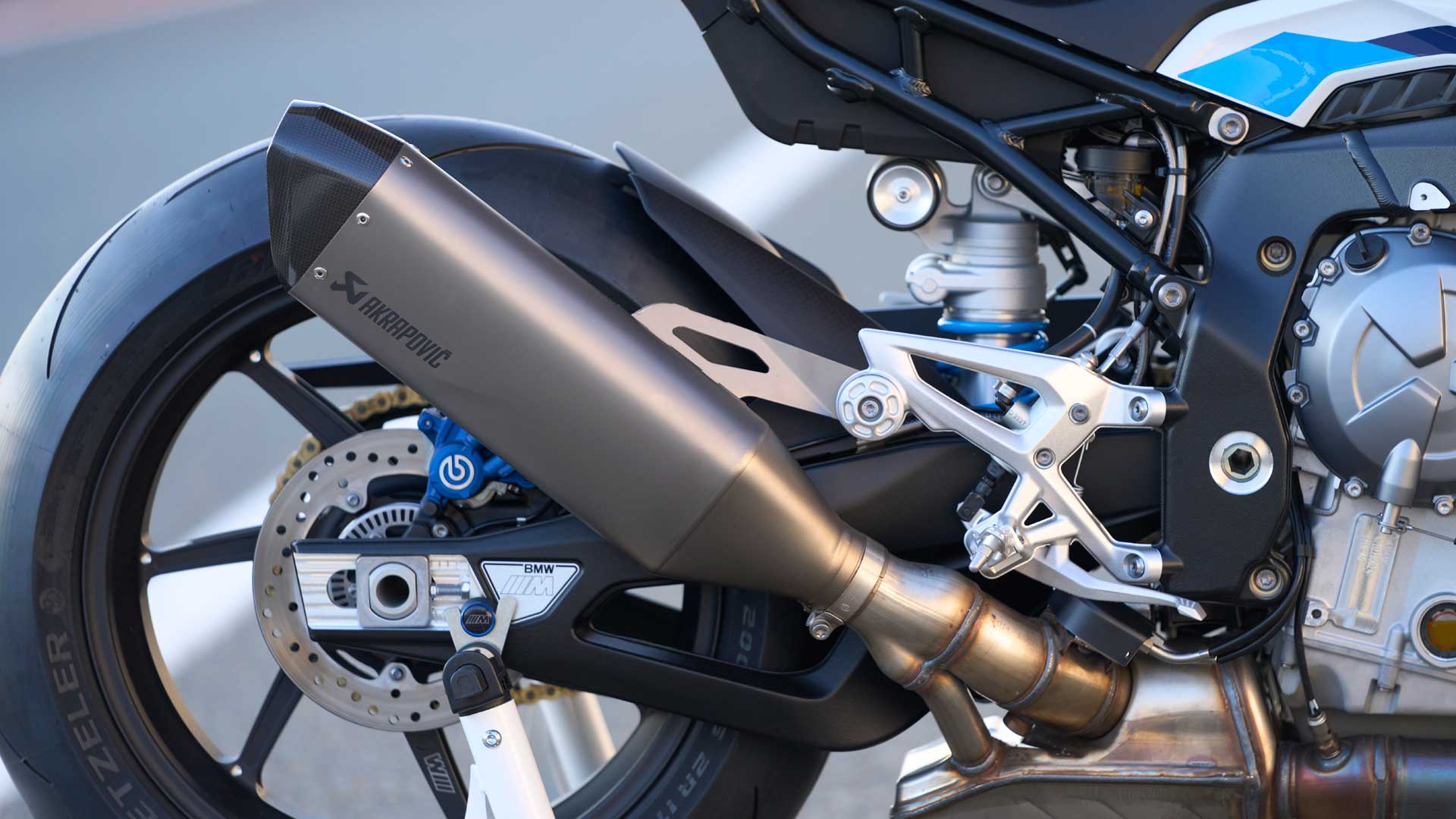 BMW M 1000 R 2023 Detalles (7)
