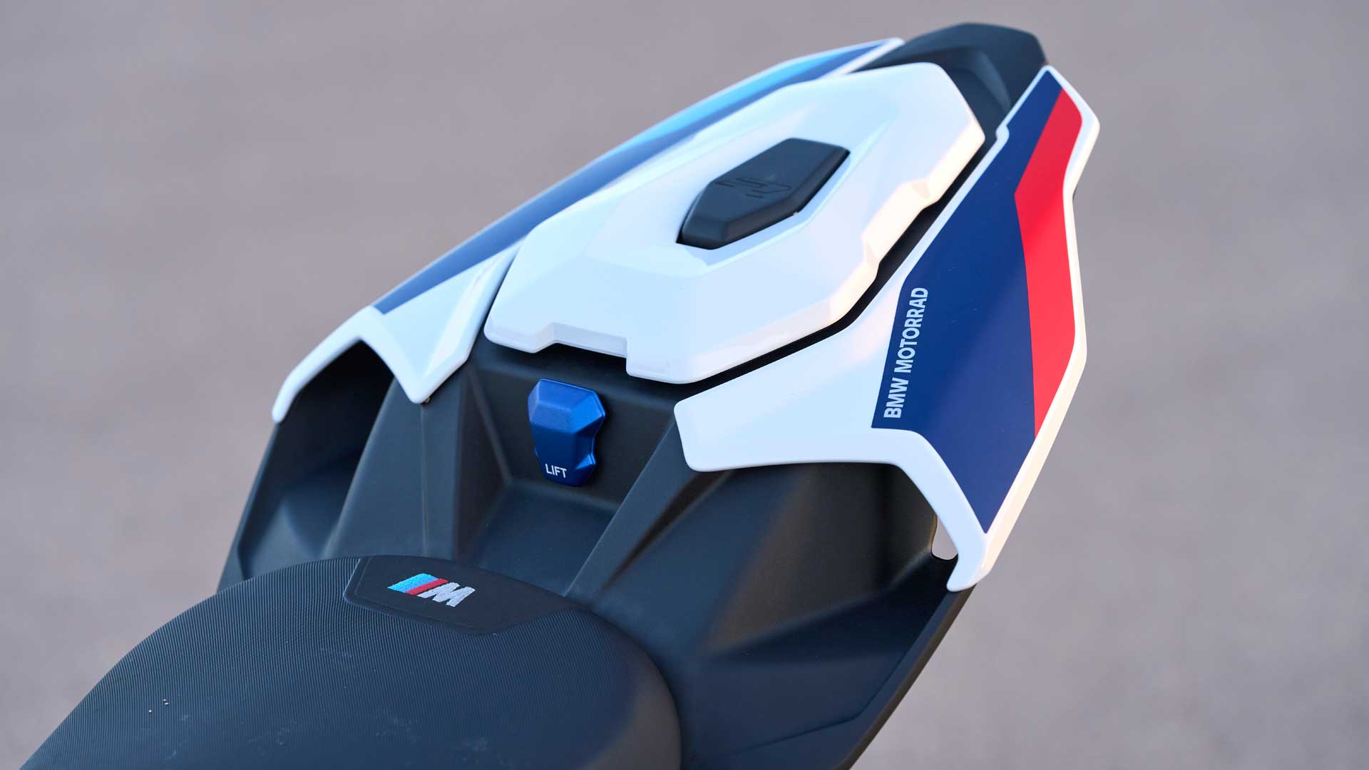 BMW M 1000 R 2023 Detalles (15)