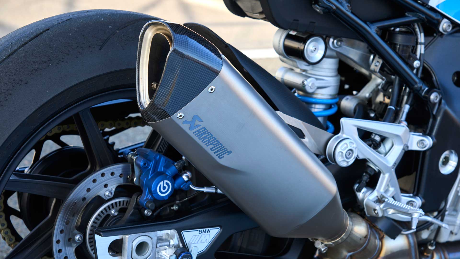 BMW M 1000 R 2023 Detalles (22)