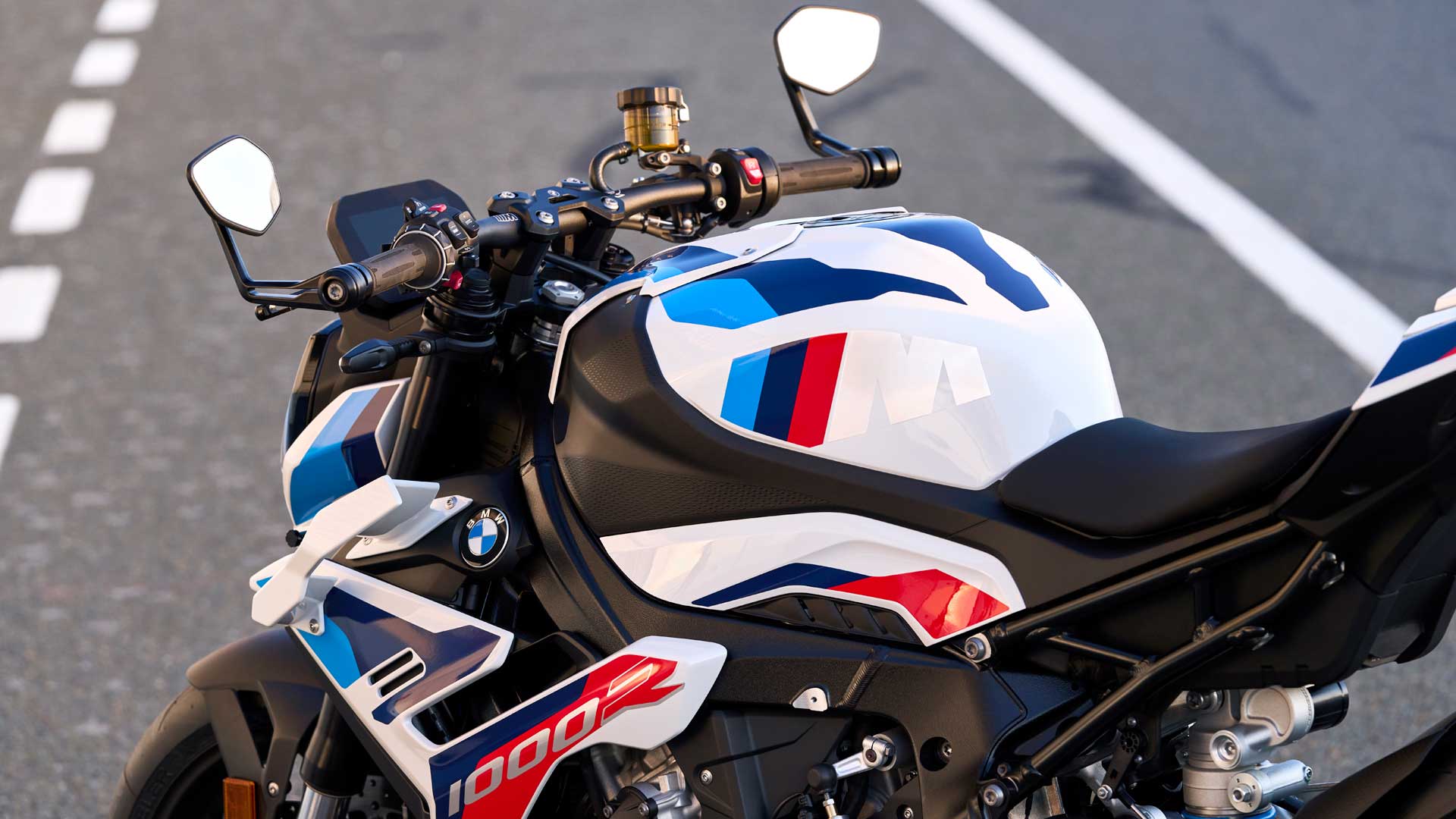 BMW M 1000 R 2023 Estatica (9)