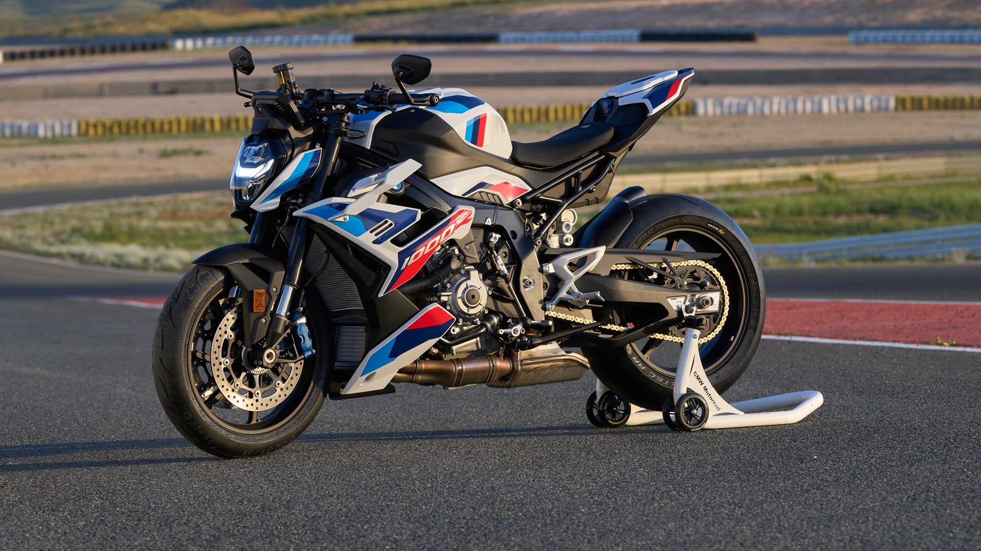 BMW M 1000 R 2023 Estatica (13)
