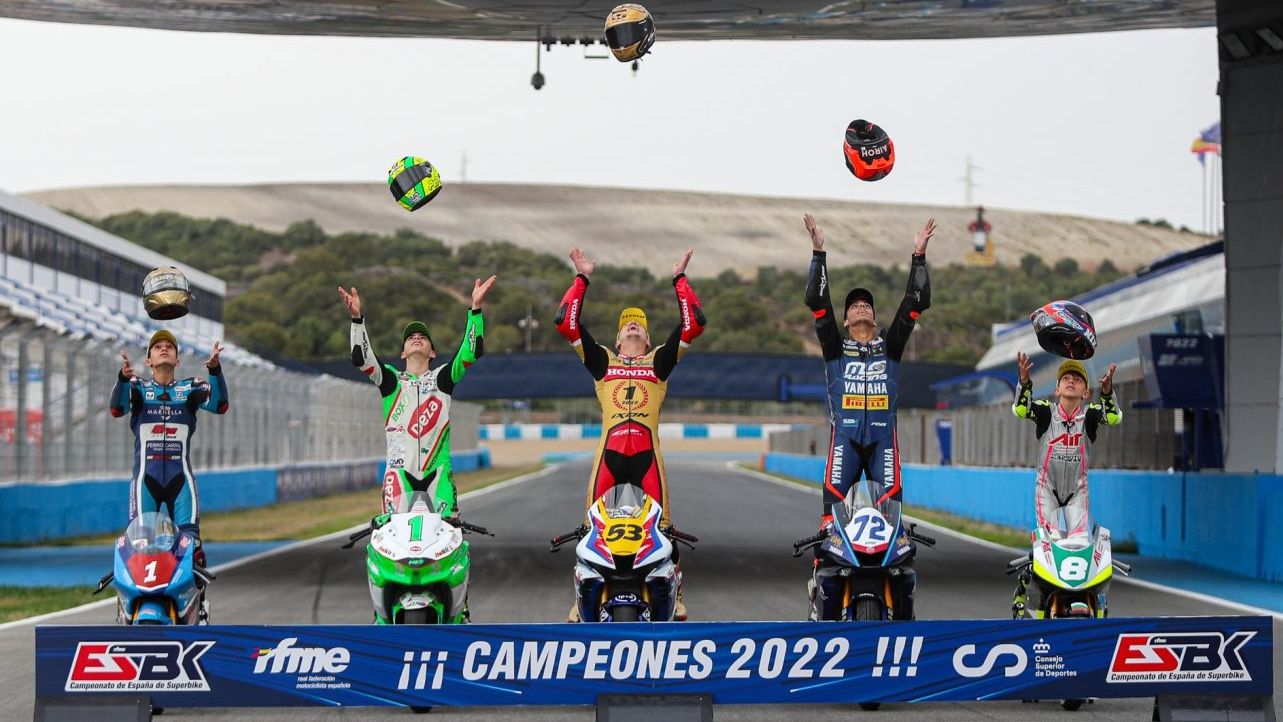 Tito Rabat, Yeray Ruiz, Pepe Osuna, Jesús Ríos y Nikola Miroslavov son los campeones del ESBK 2022