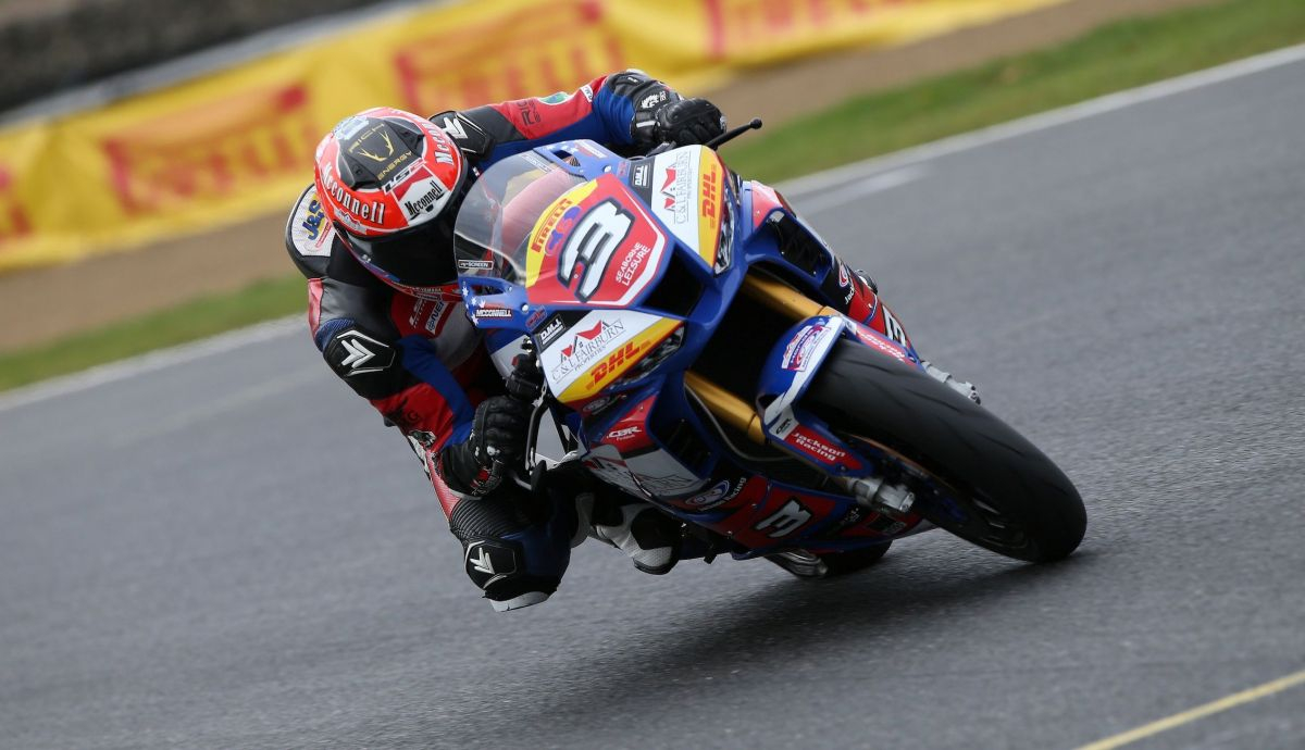 Victoria y subcampeonato para Billy McConnell en Superstock Victoria y subcampeonato para Billy McConnell en Superstock