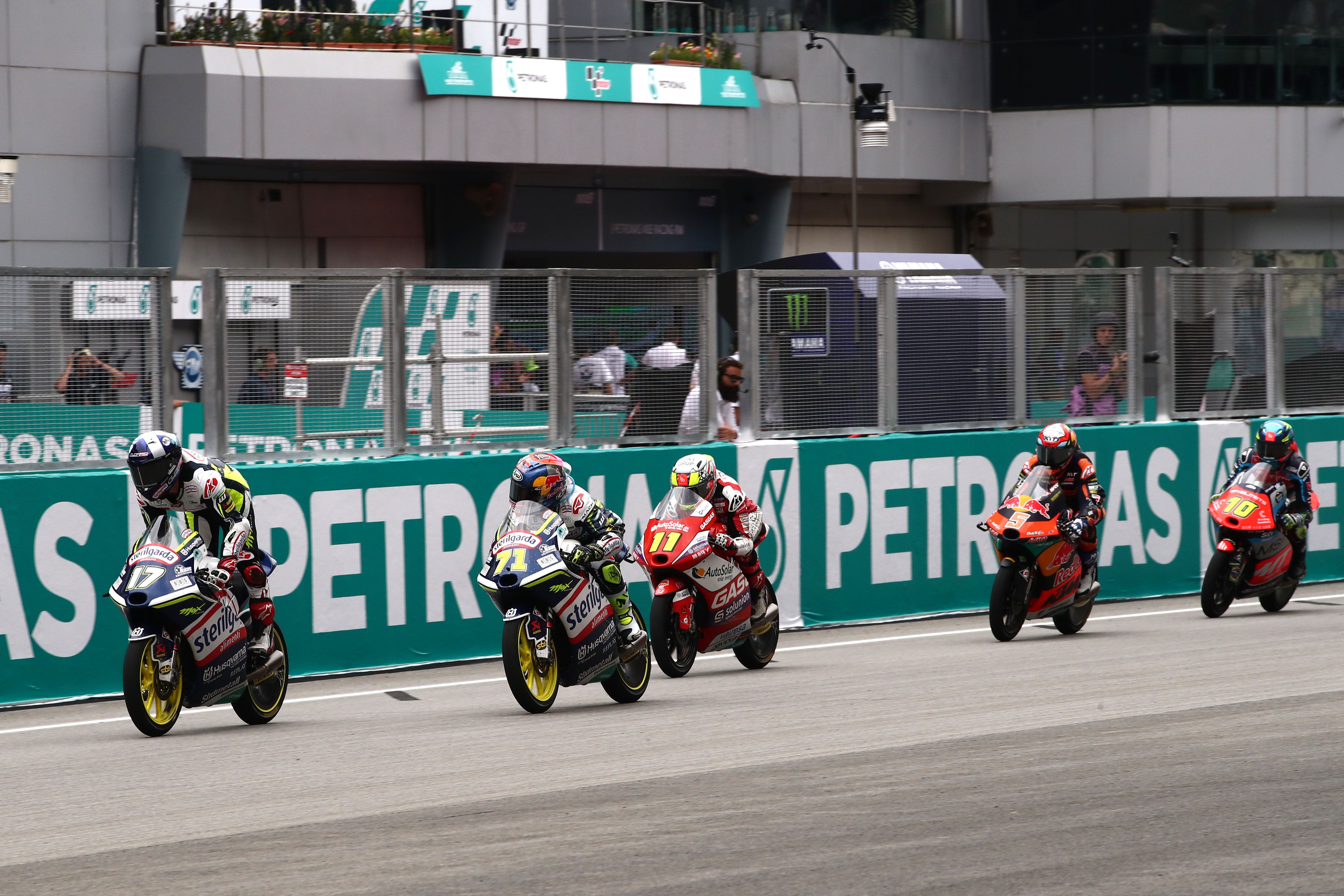 John McPhee celebra la victoria en el Gran Premio de Malasia de Moto3.