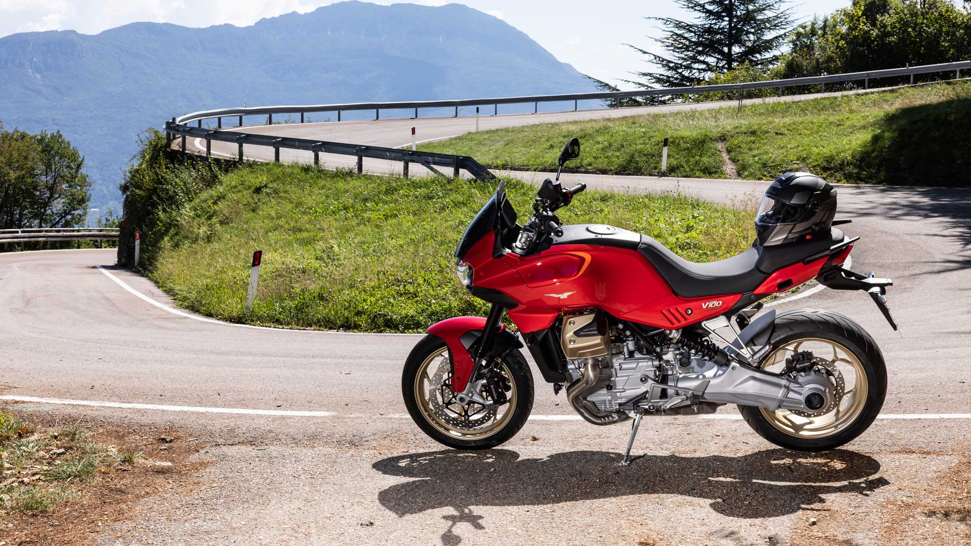 Moto Guzzi V 100 Estatica (22)
