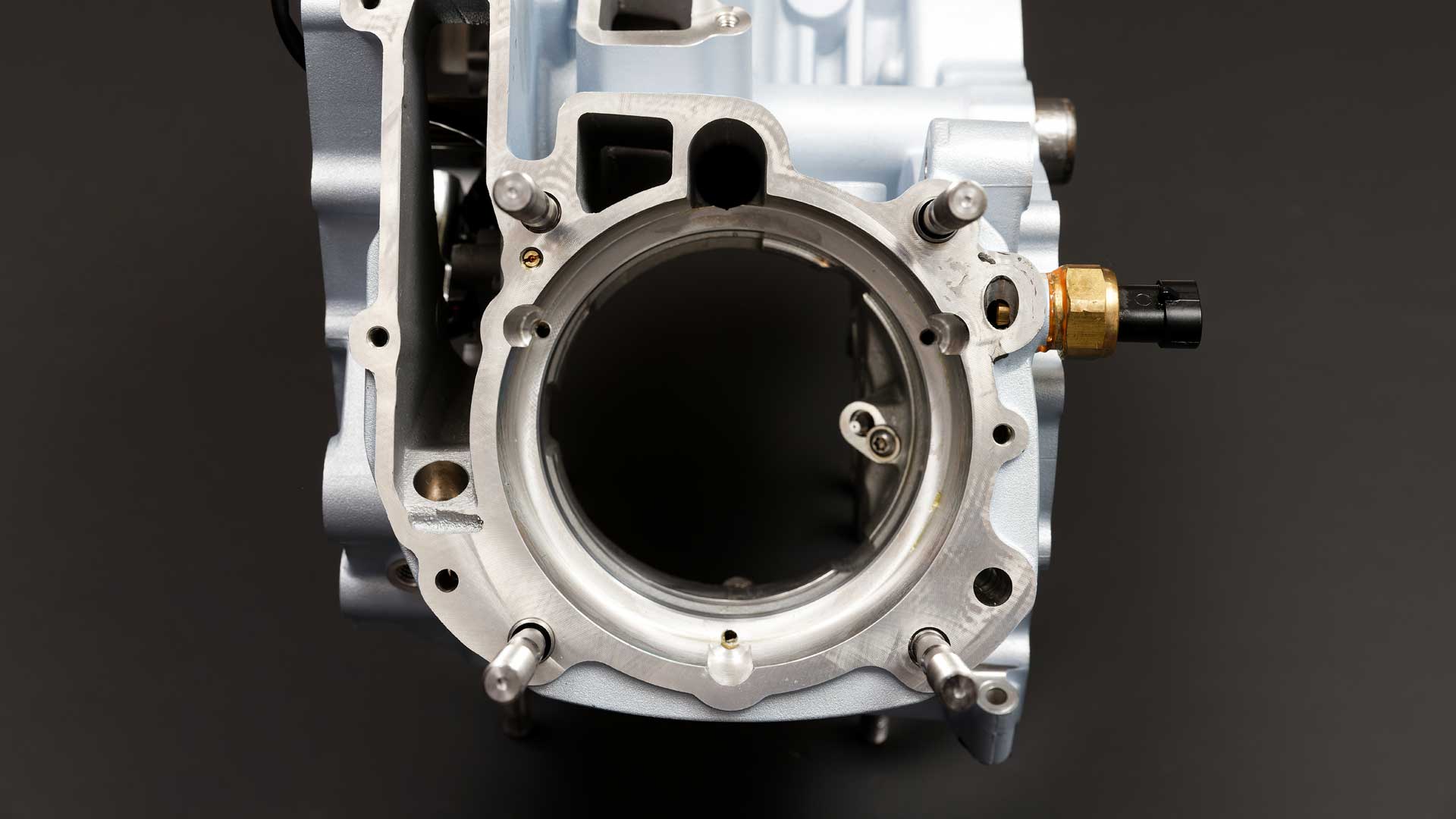Moto Guzzi V 100 Motor Detalles (5)
