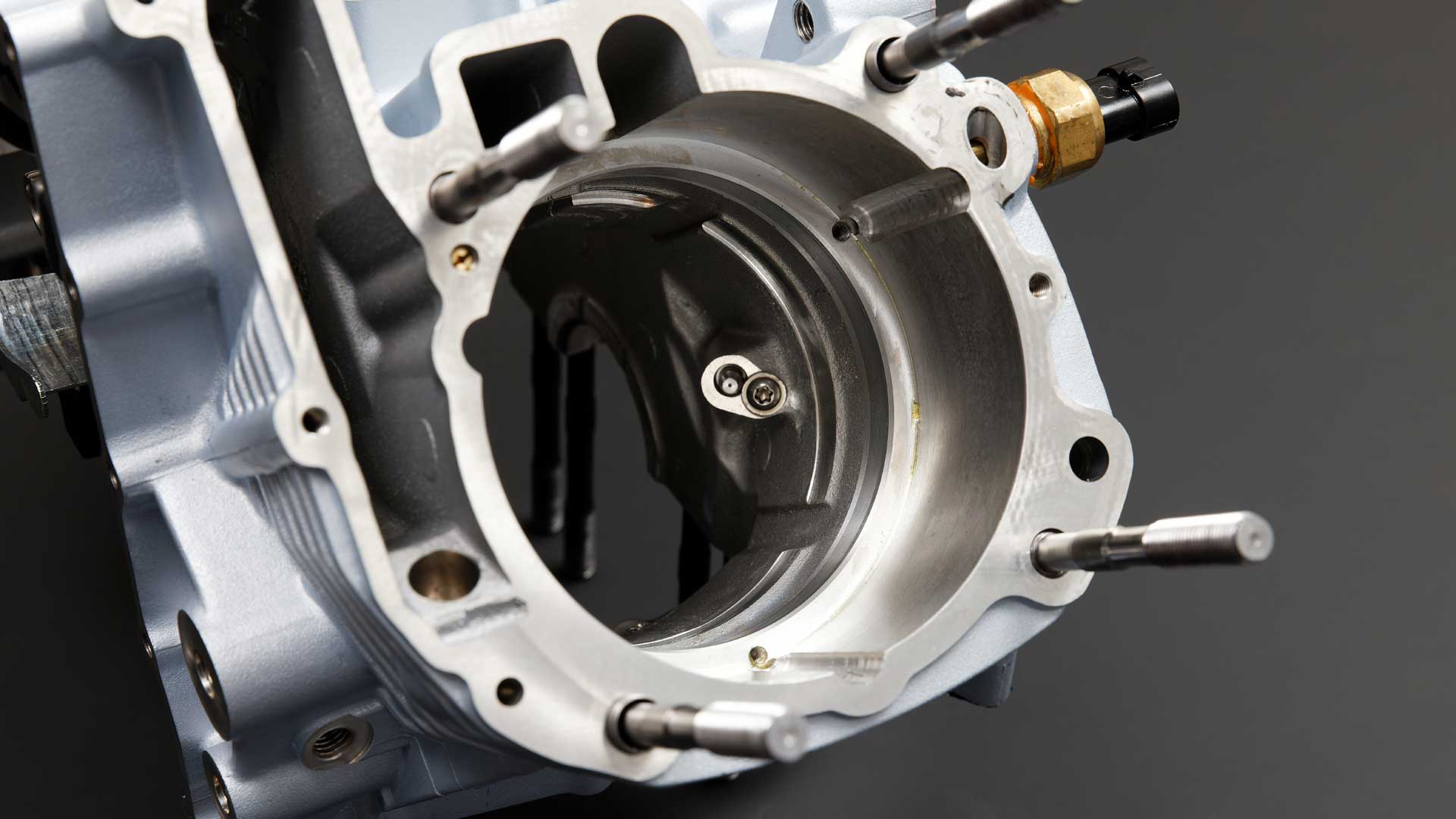 Moto Guzzi V 100 Motor Detalles (6)
