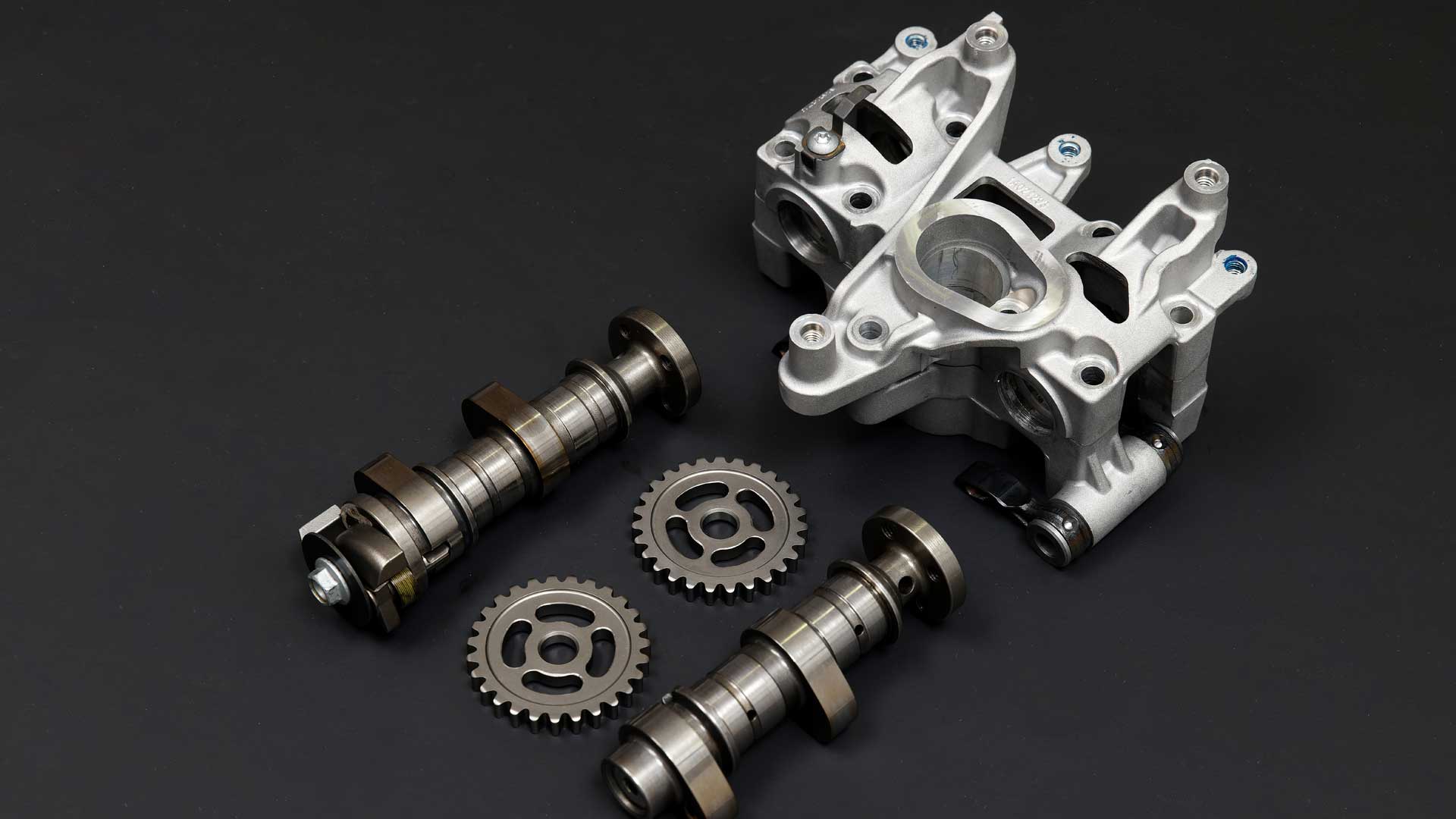 Moto Guzzi V 100 Motor Detalles (21)