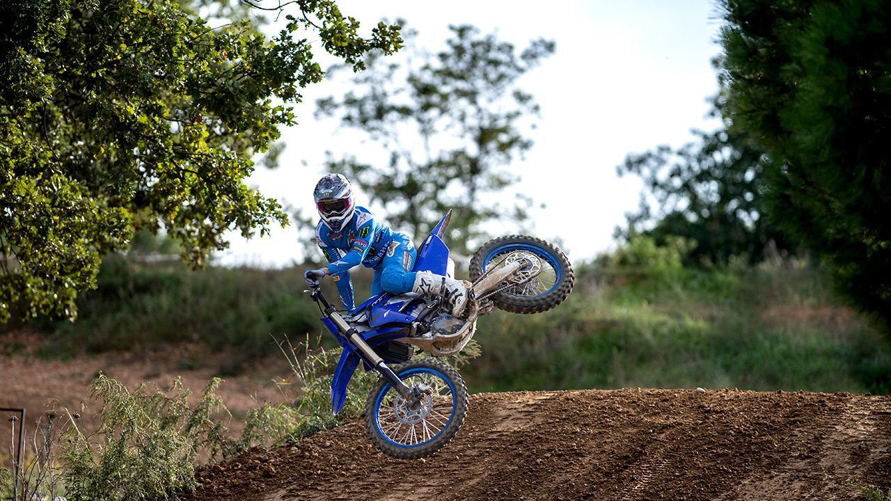 Yamaha YZF 450 2023.