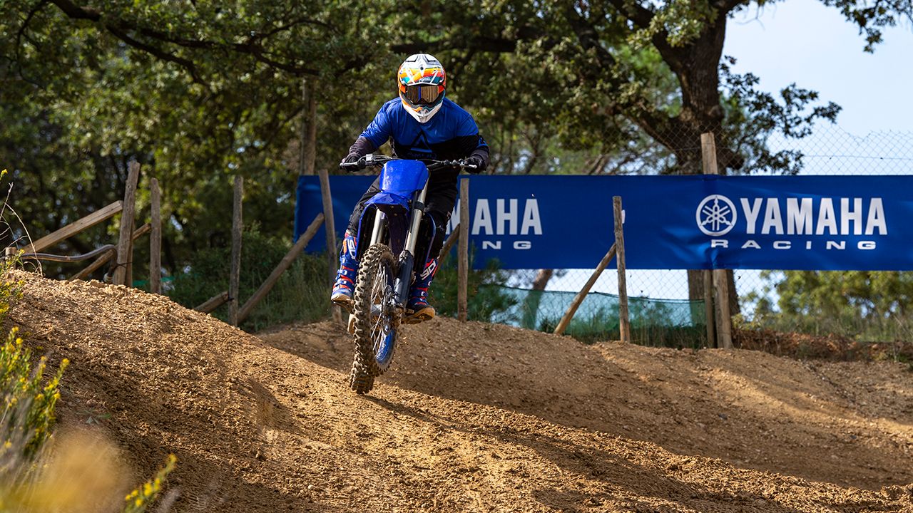 Yamaha YZF 450 2023.