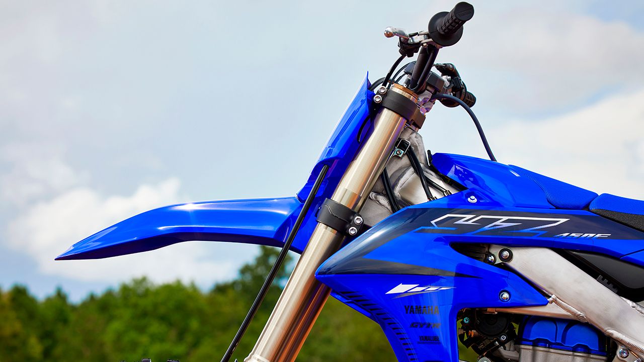 Yamaha YZF 450 2023.