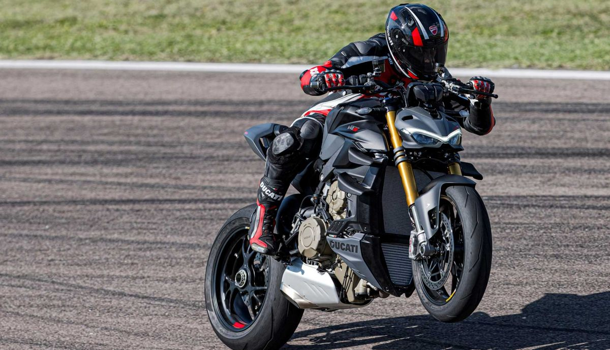 Ducati Streetfighter V4S 2023 (4) Ducati Streetfighter V4S 2023 (4)