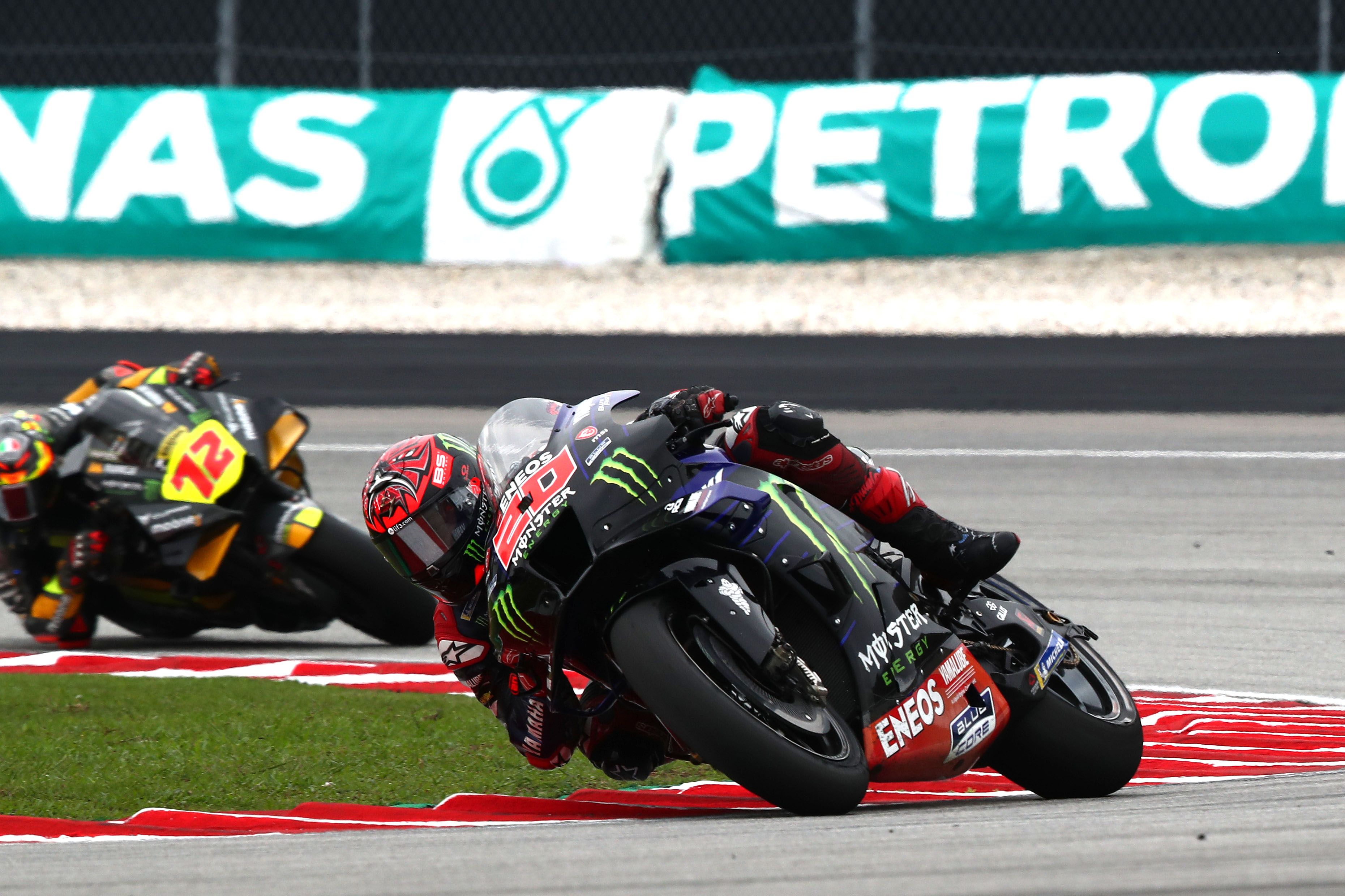 Fabio Quartararo se escapa de Marco Bezzecchi, MotoGP Malasia 2022
