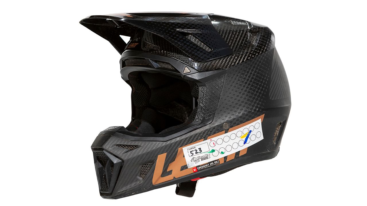 Leatt Moto 9 5 Carbon V22 (4)