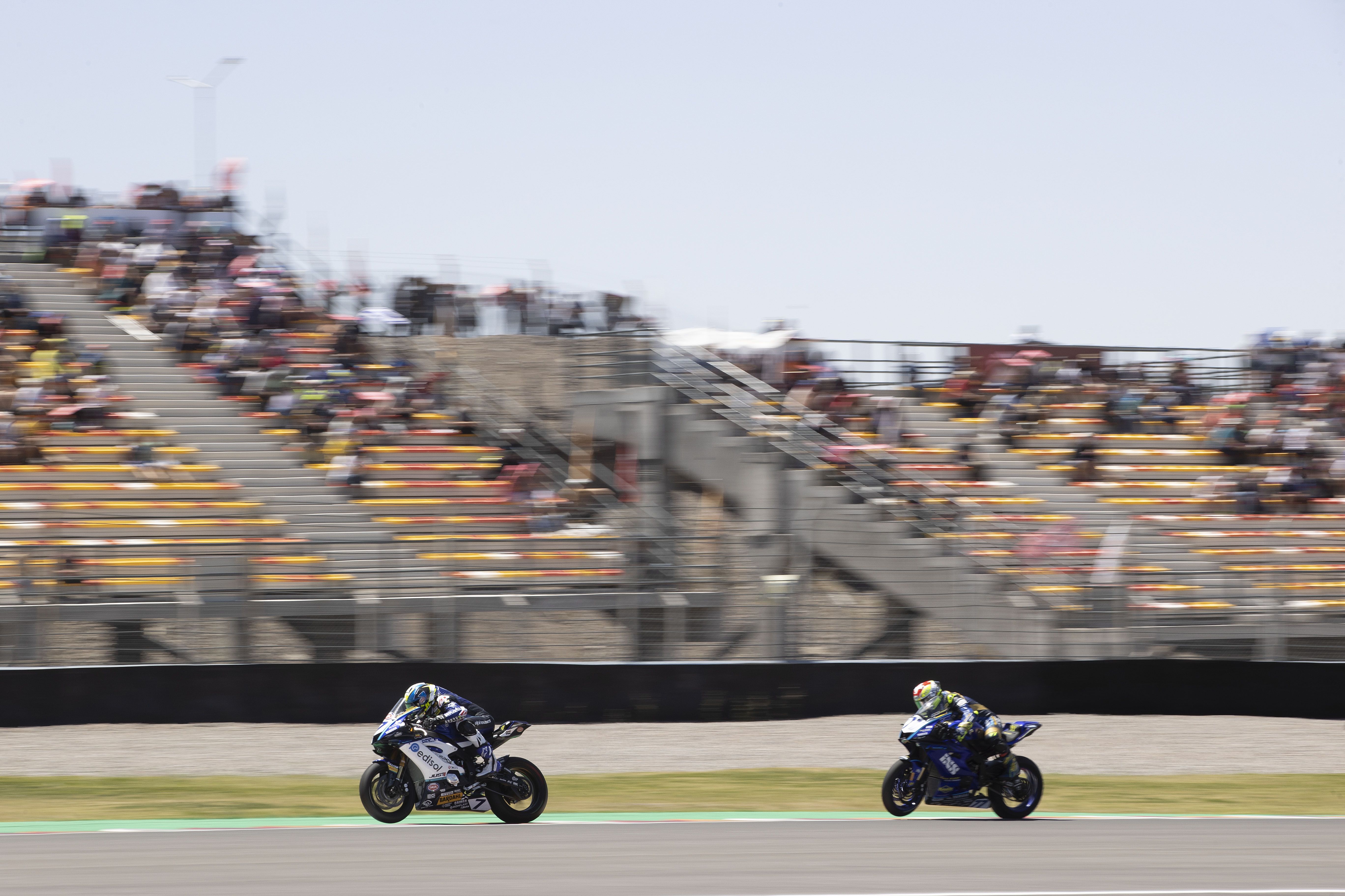 Lorenzo Baldassarri perseguido por Dominique Aegerter, WSS Argentina 2022