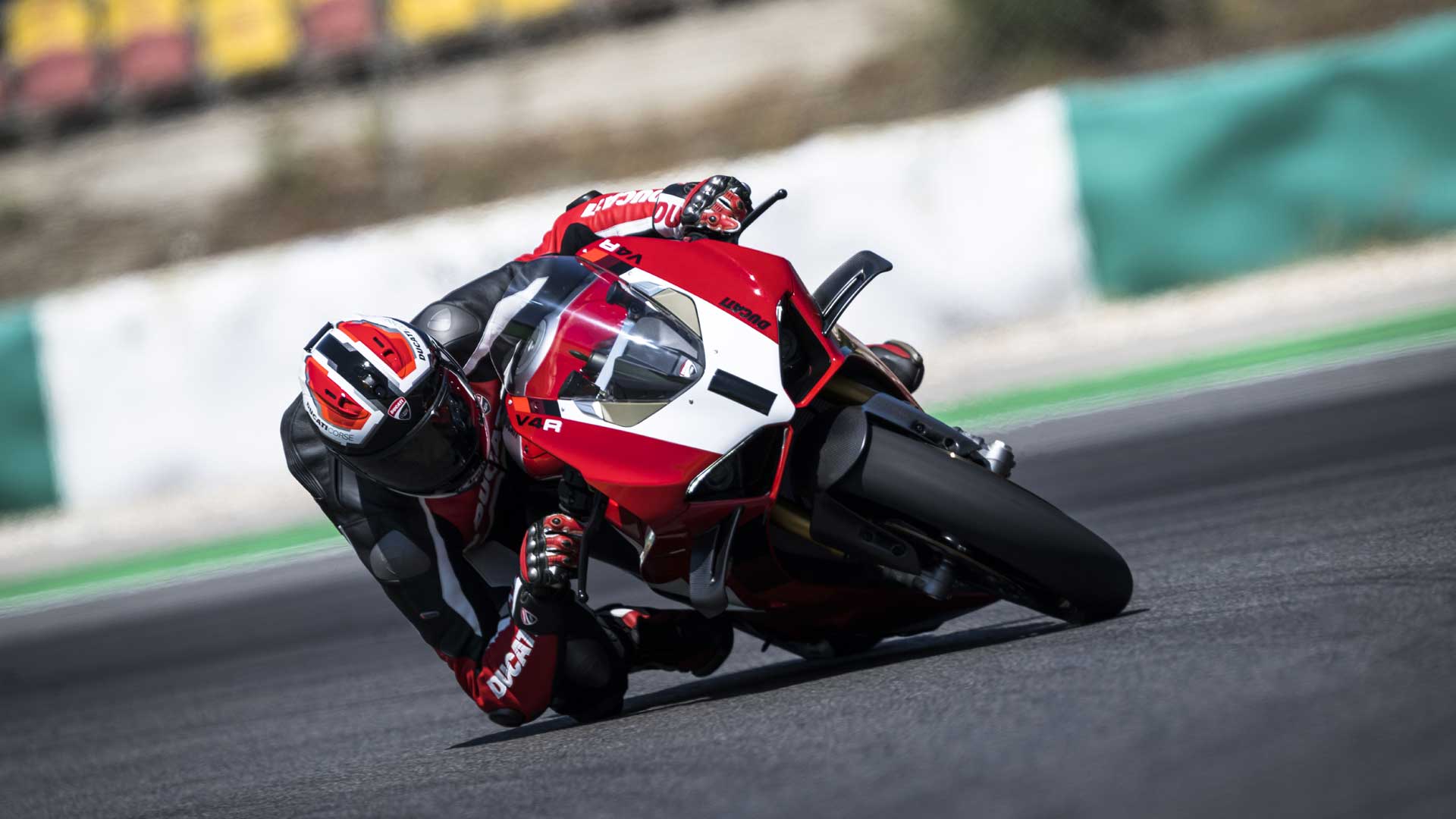 Ducati Panigale V4 R 2023 Accion (4)