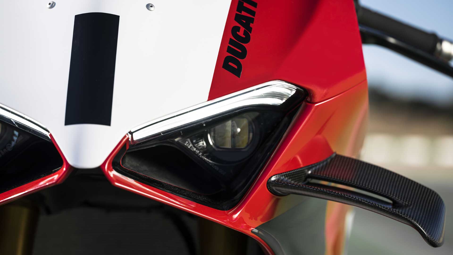 Ducati Panigale V4 R 2023 Detalles (12)