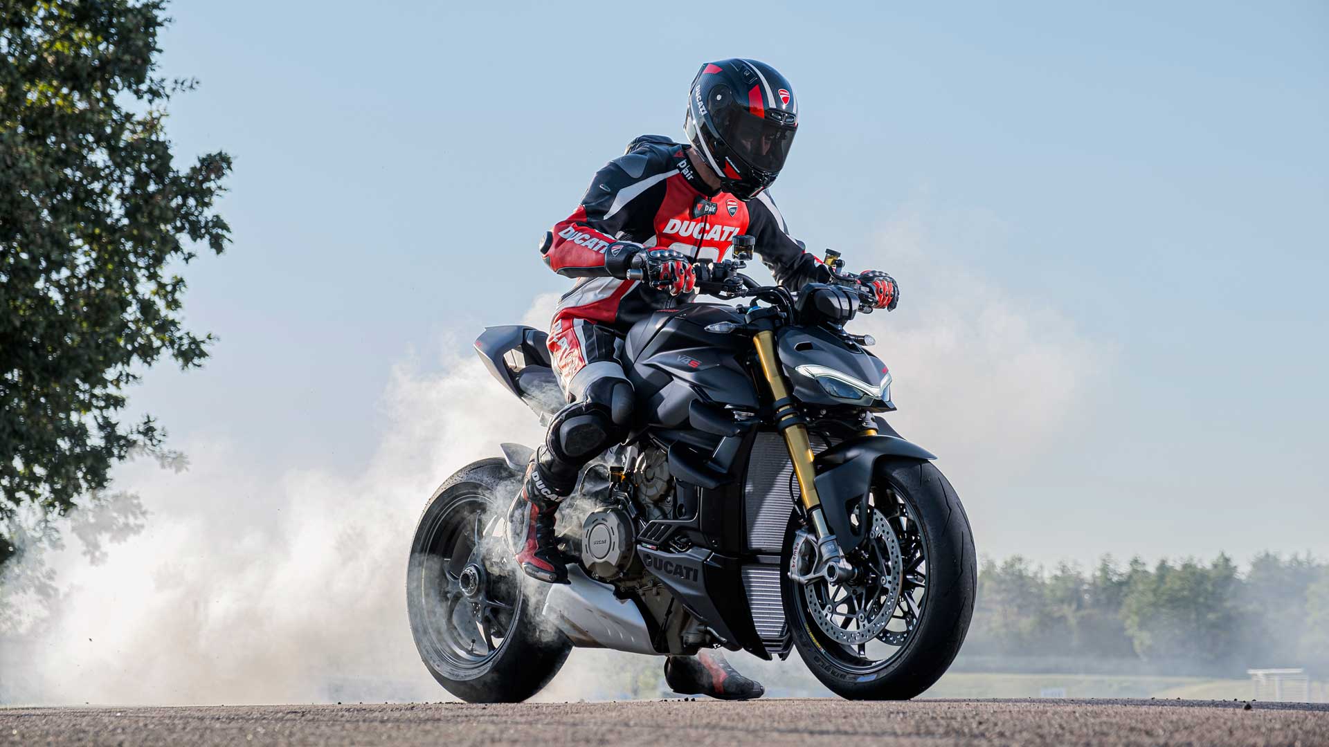 Ducati Streetfighter V4S  2023 Accion (1)