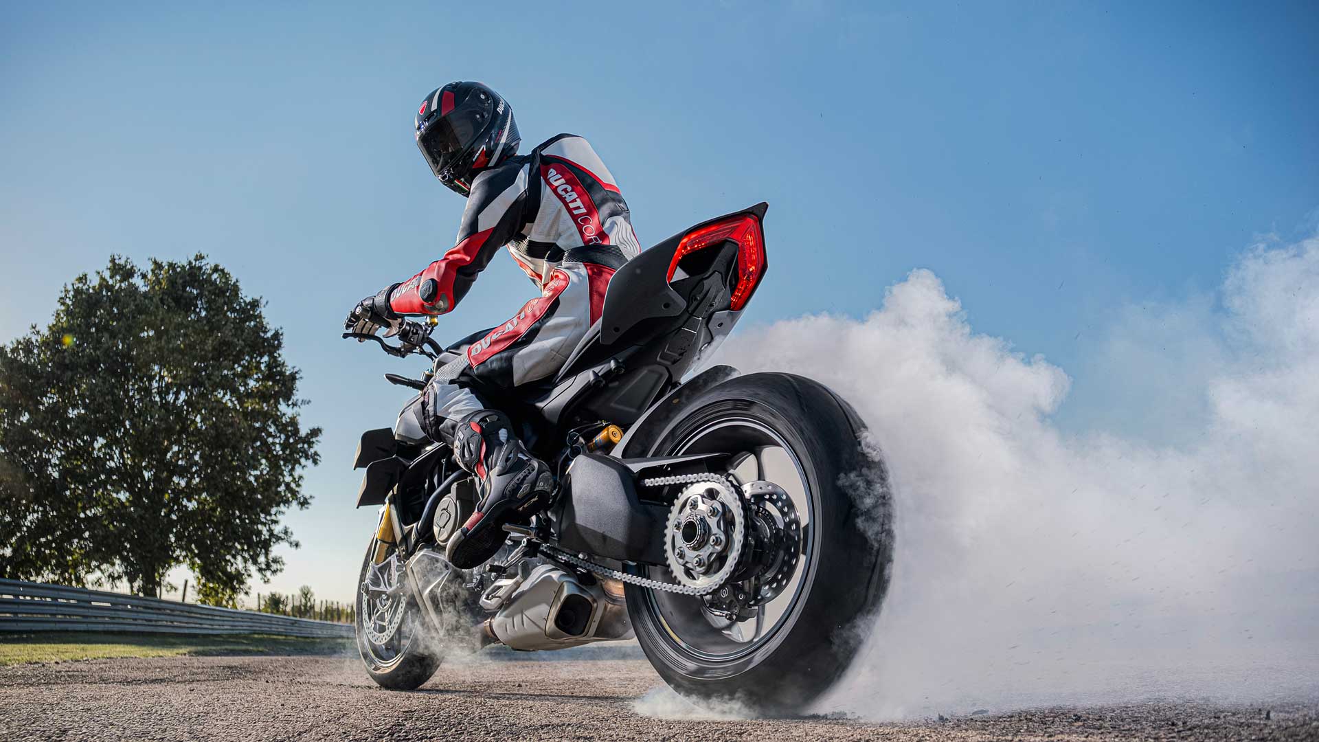 Ducati Streetfighter V4S  2023 Accion (2)