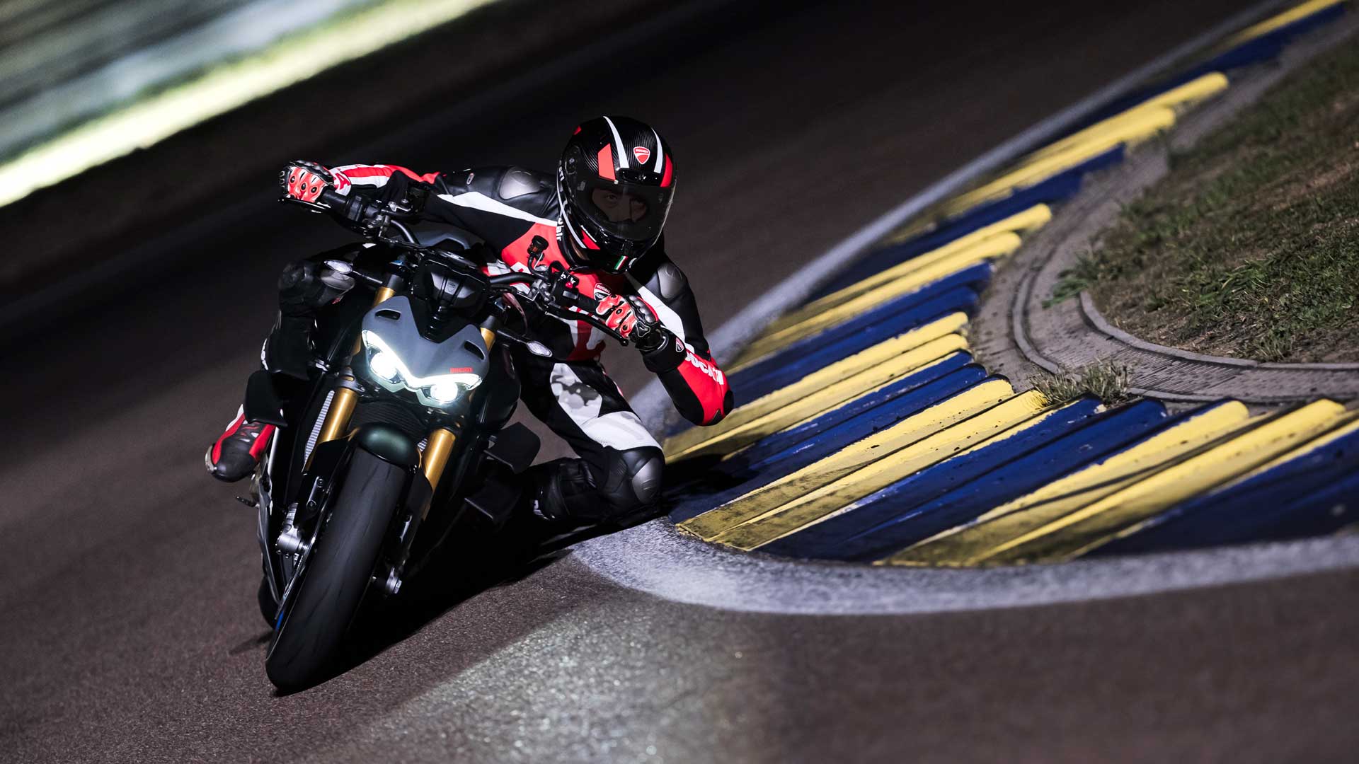 Ducati Streetfighter V4S  2023 Accion (8)
