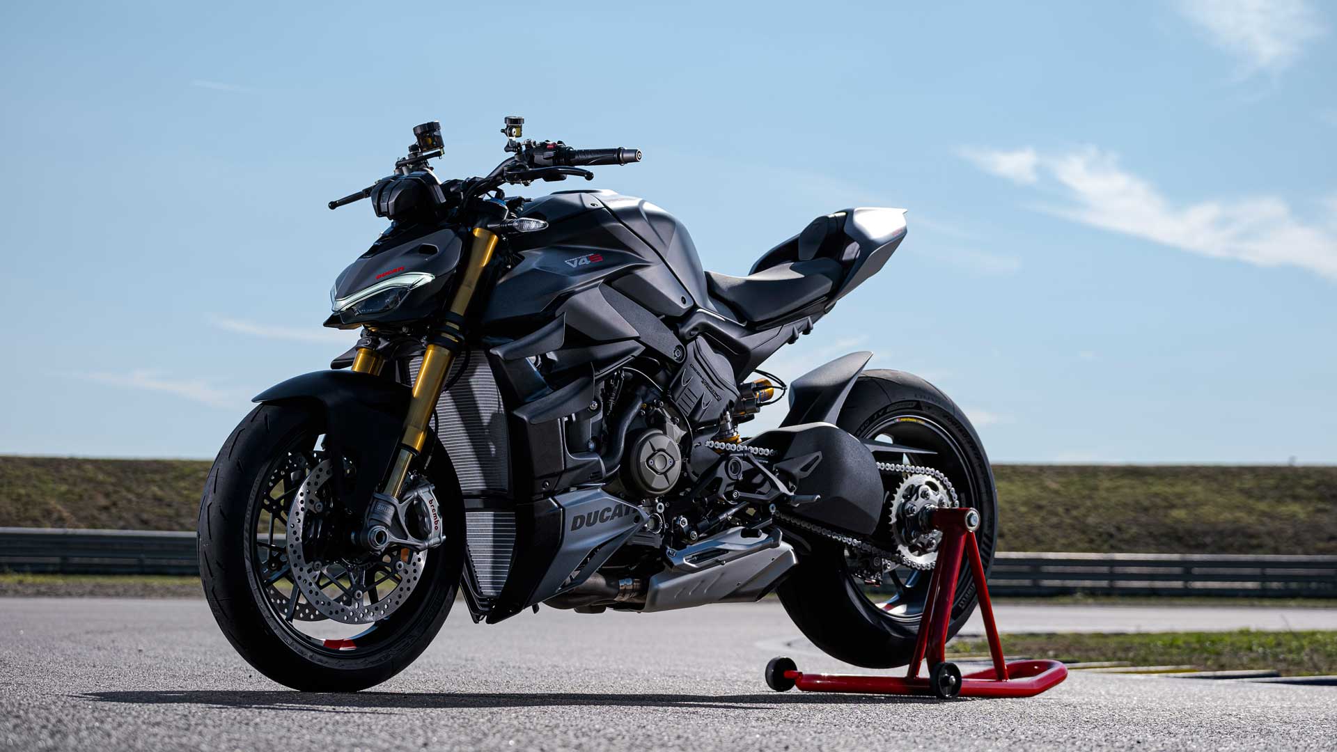Ducati Streetfighter V4S 2023 Estatica (3)