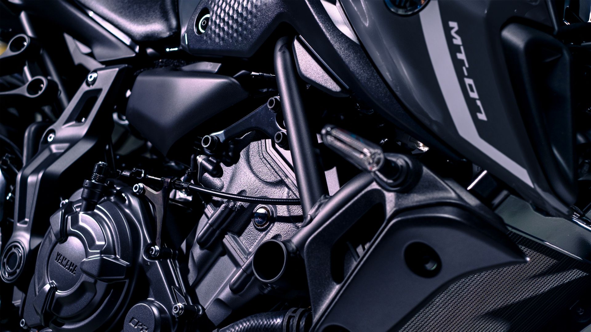 Yamaha MT 07 Pure 2023 Detalles (4)