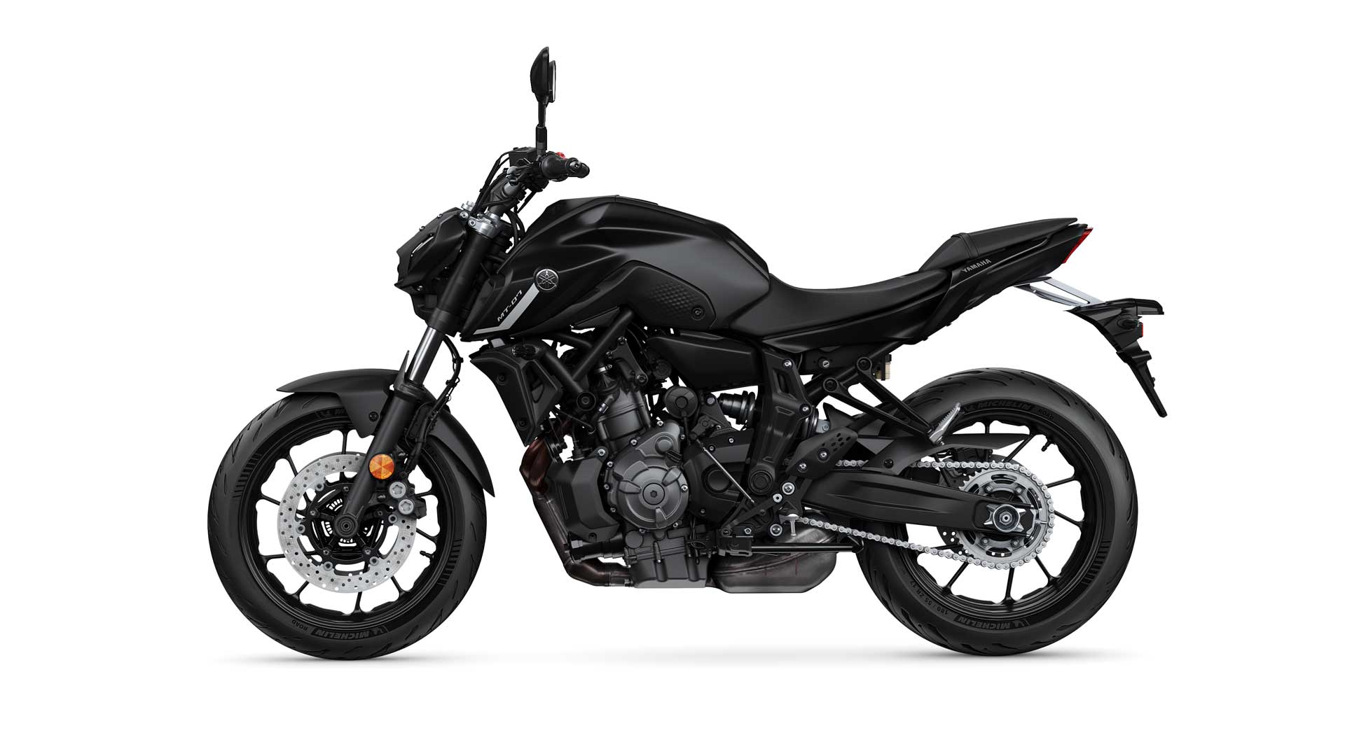 Yamaha MT 07 Pure 2023 Estudio (3)