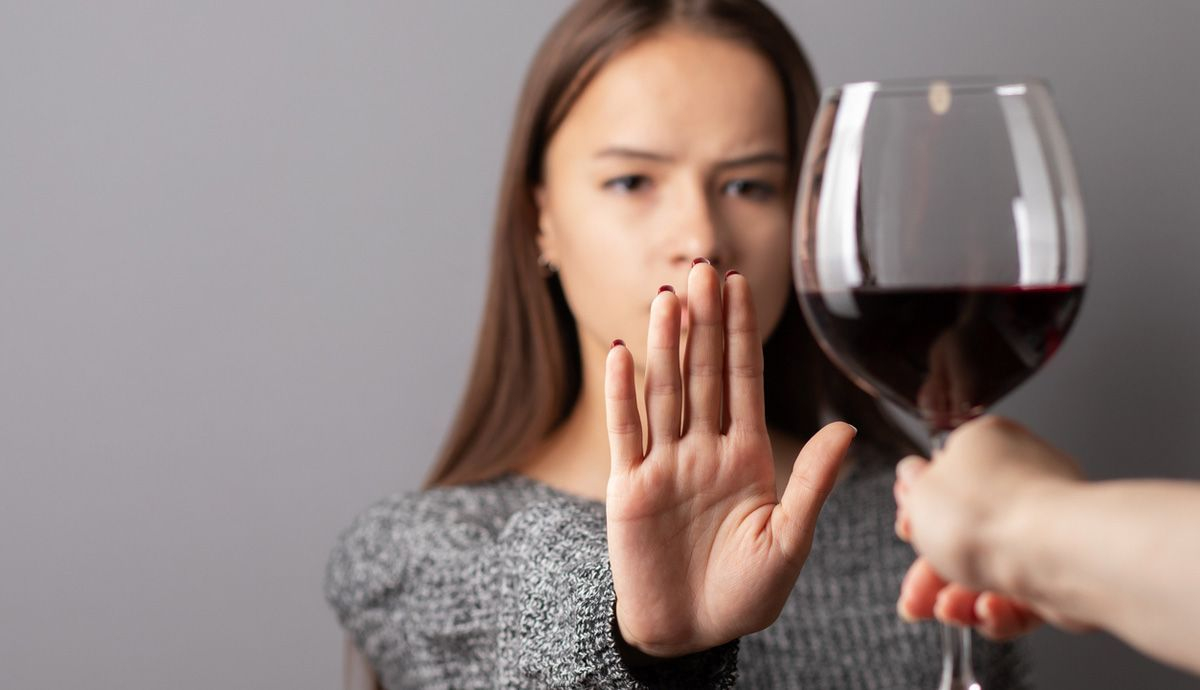 Los endocrinólogos debaten sobre la conveniencia o no de recomendar el consumo moderado de alcohol Los endocrinólogos debaten sobre la conveniencia o no de recomendar el consumo moderado de alcohol