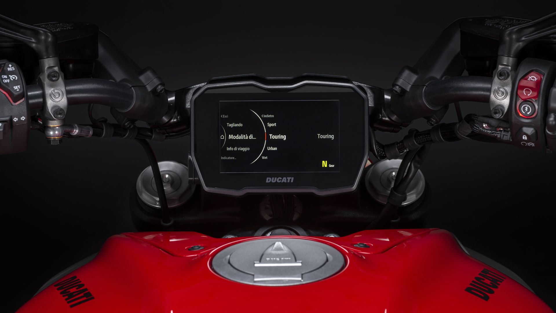 Ducati Diavel V4 2023 Detalles (8)