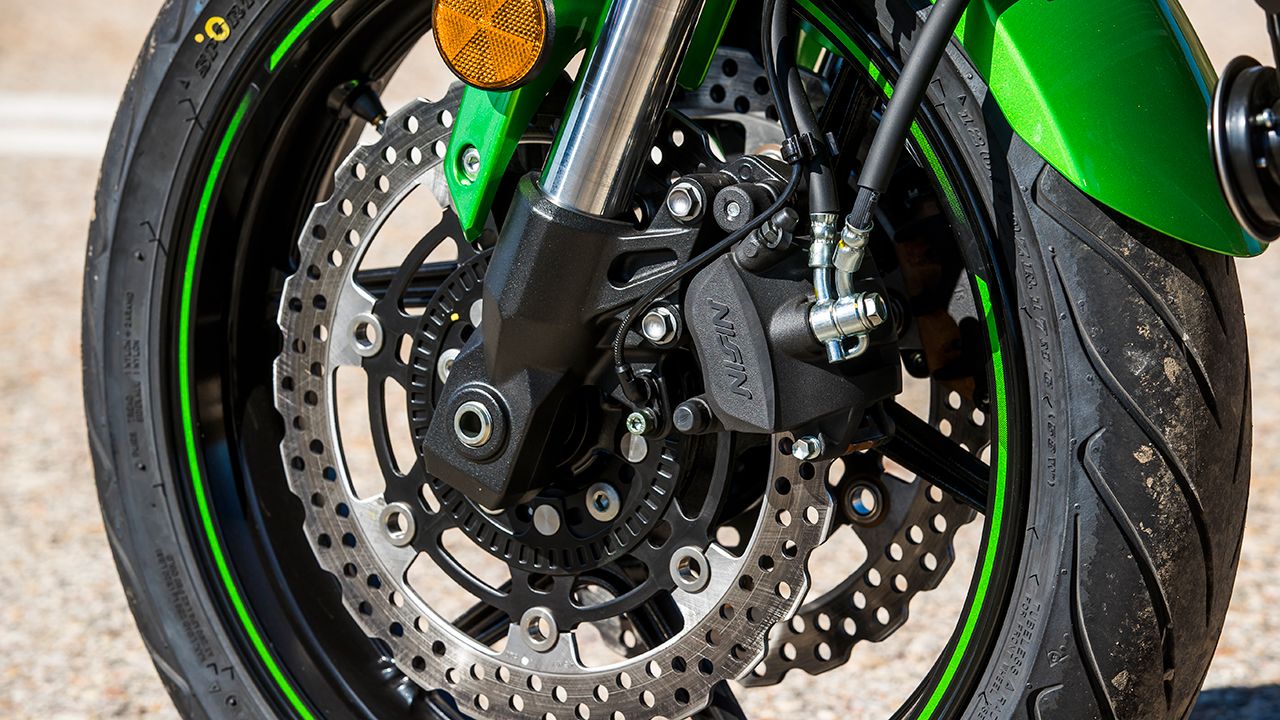 Kawasaki Versys 650 (2)
