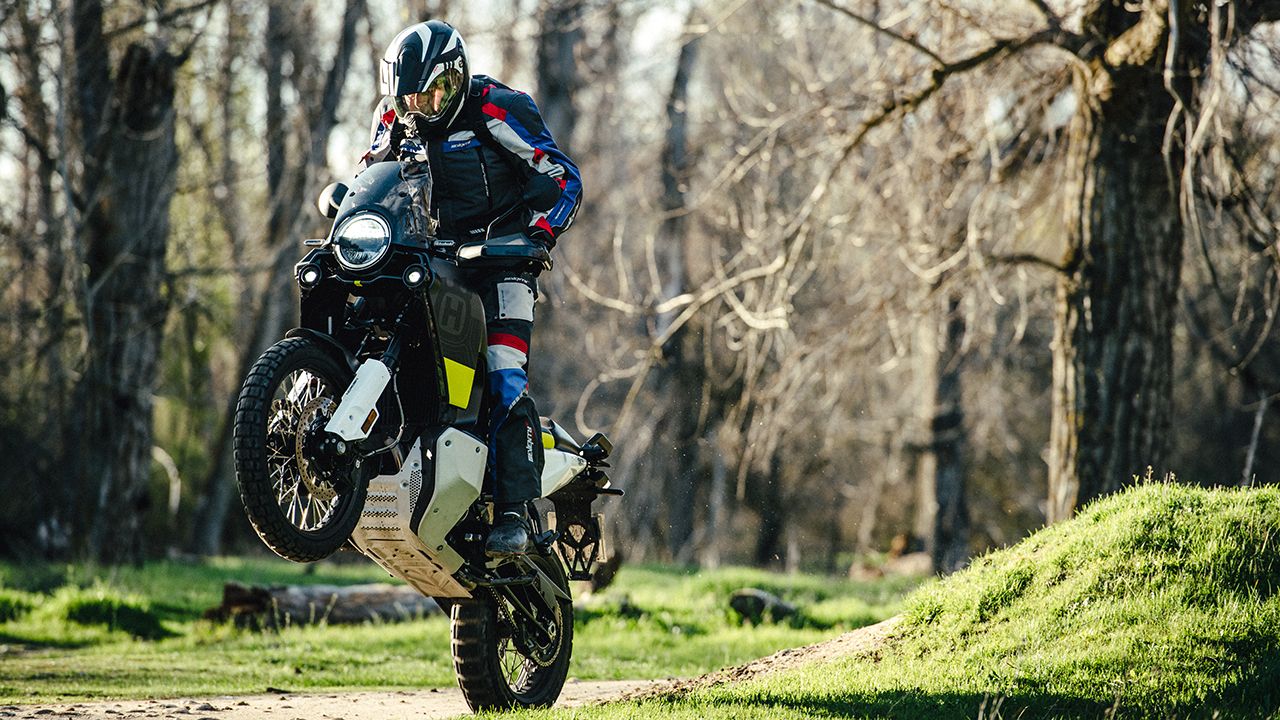 Husvarna Norden 901 prueba trail off road (1)