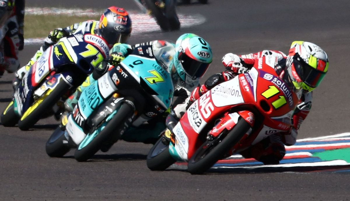 Sergio García seguido por Dennis Foggia y Ayumu Sasaki Sergio García seguido por Dennis Foggia y Ayumu Sasaki