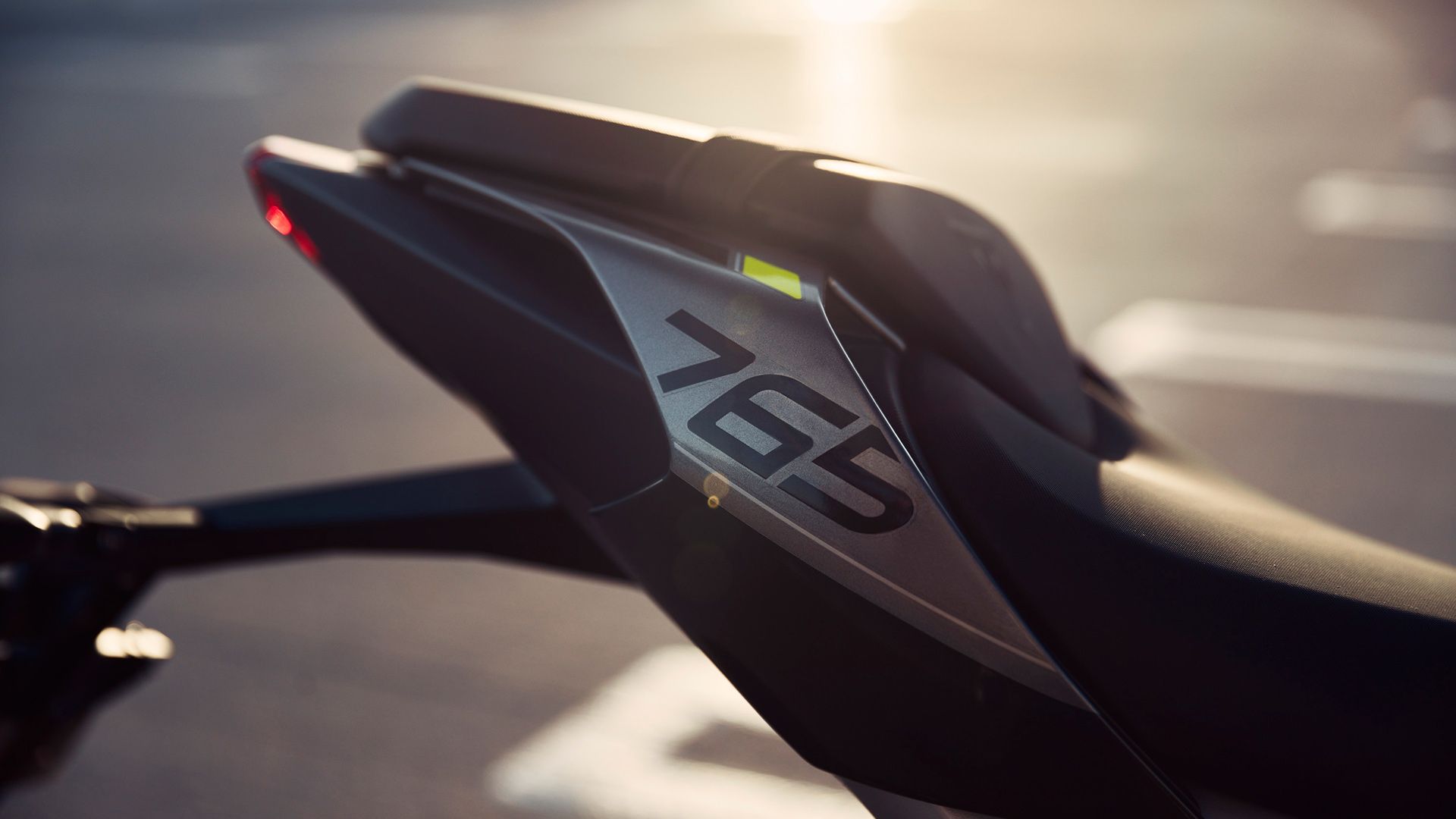 Triumph Street Triple R 2023 Detalles (4)