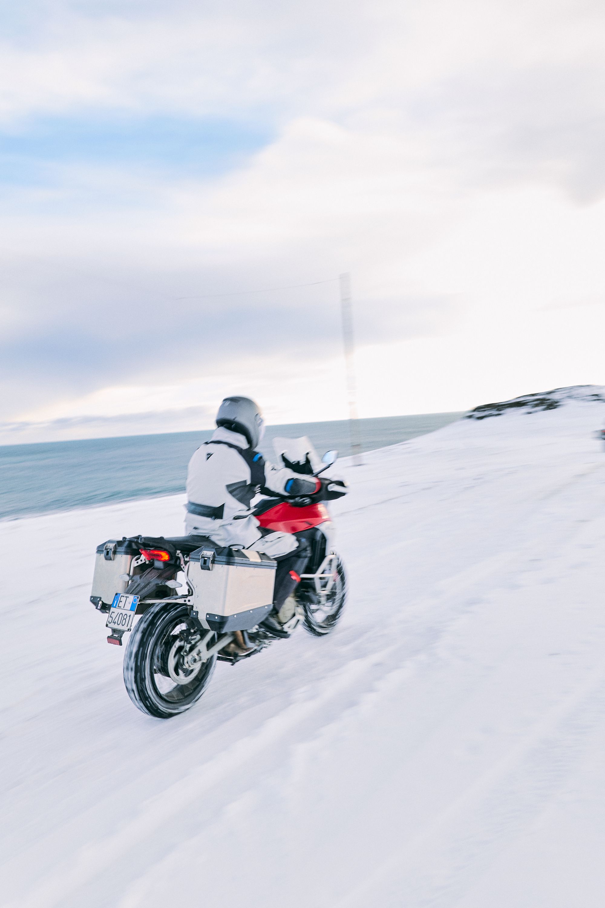 Viaje Islandia Ducati Faro Hvalnes (15)