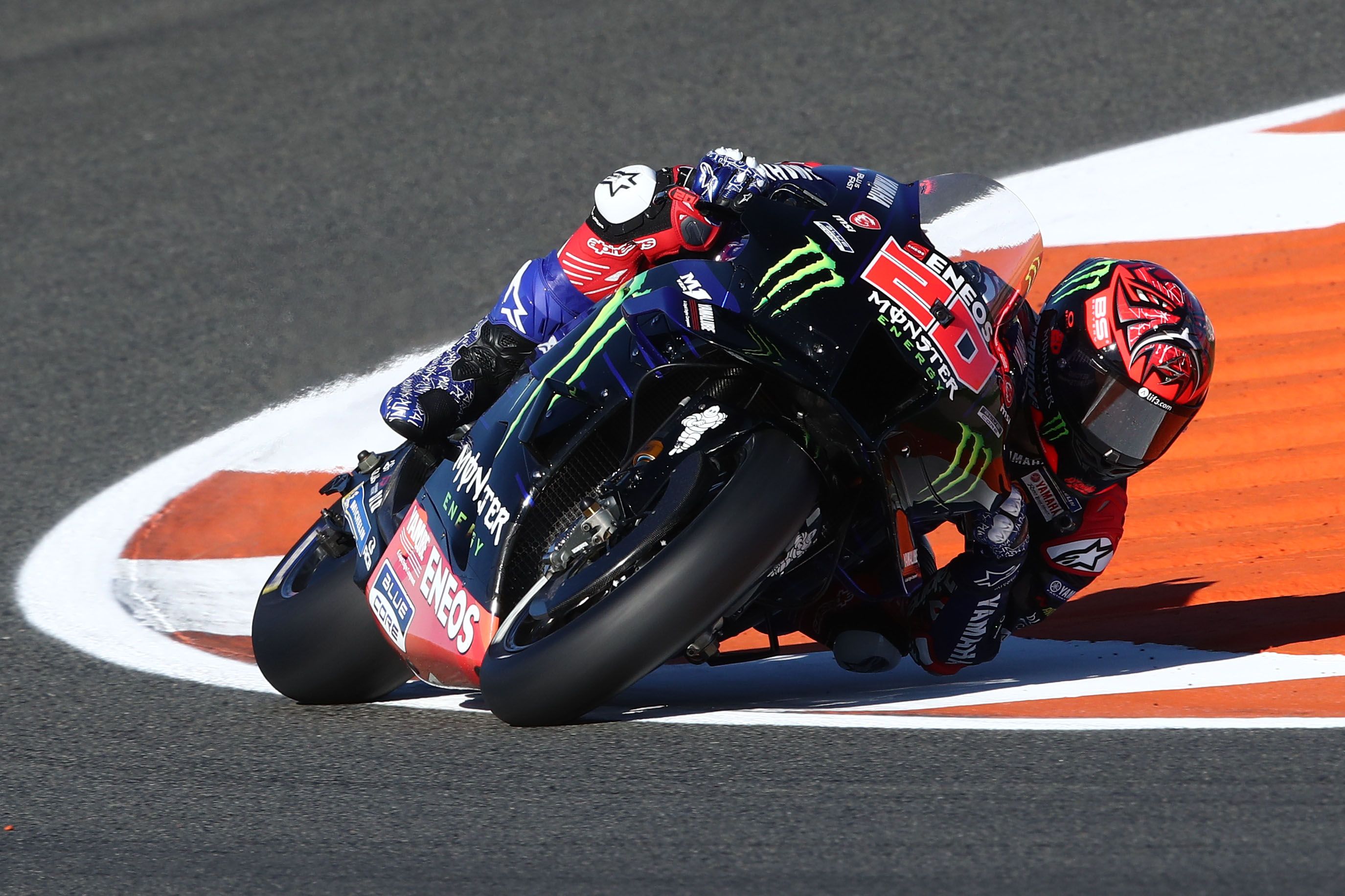Fabio Quartararo durante el FP1 del Gran Premio de Valencia.