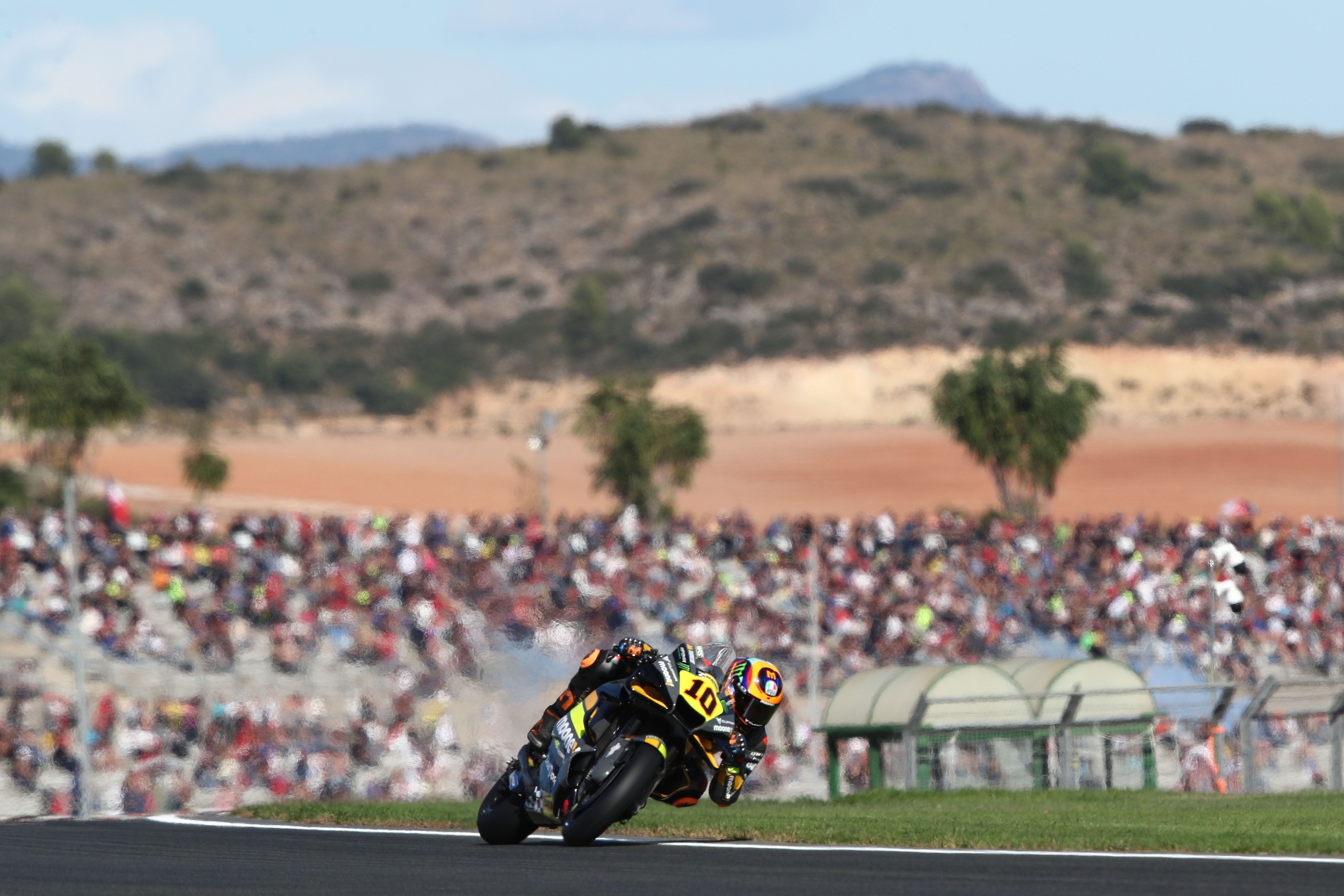 Luca Mariniha sido el más rápido de la primera jornada en el Gran Premio de Valencia.