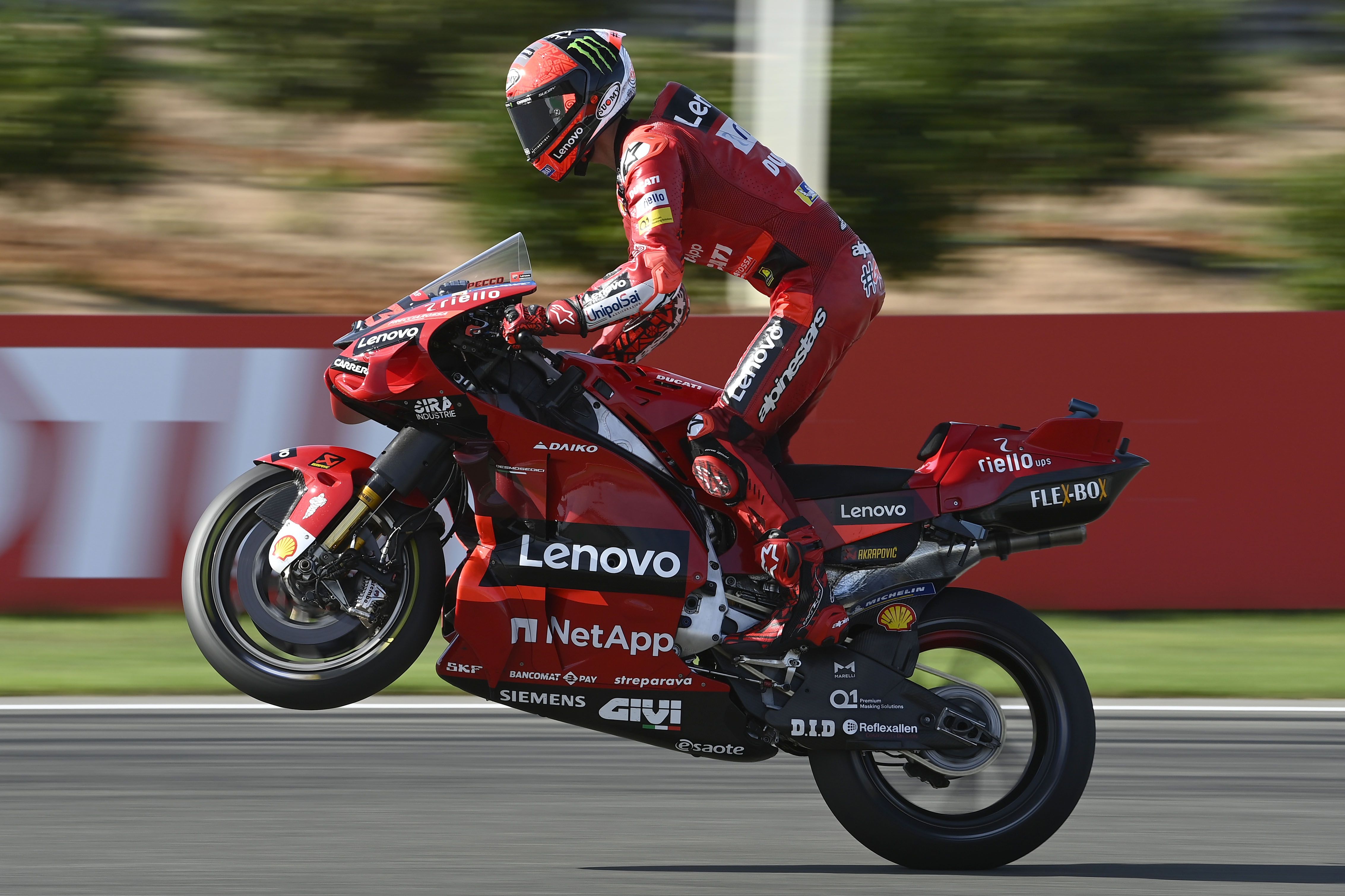 Pecco Bagnaia ha terminado noveno en la primera jornada de entrenamientos libres de Valencia.