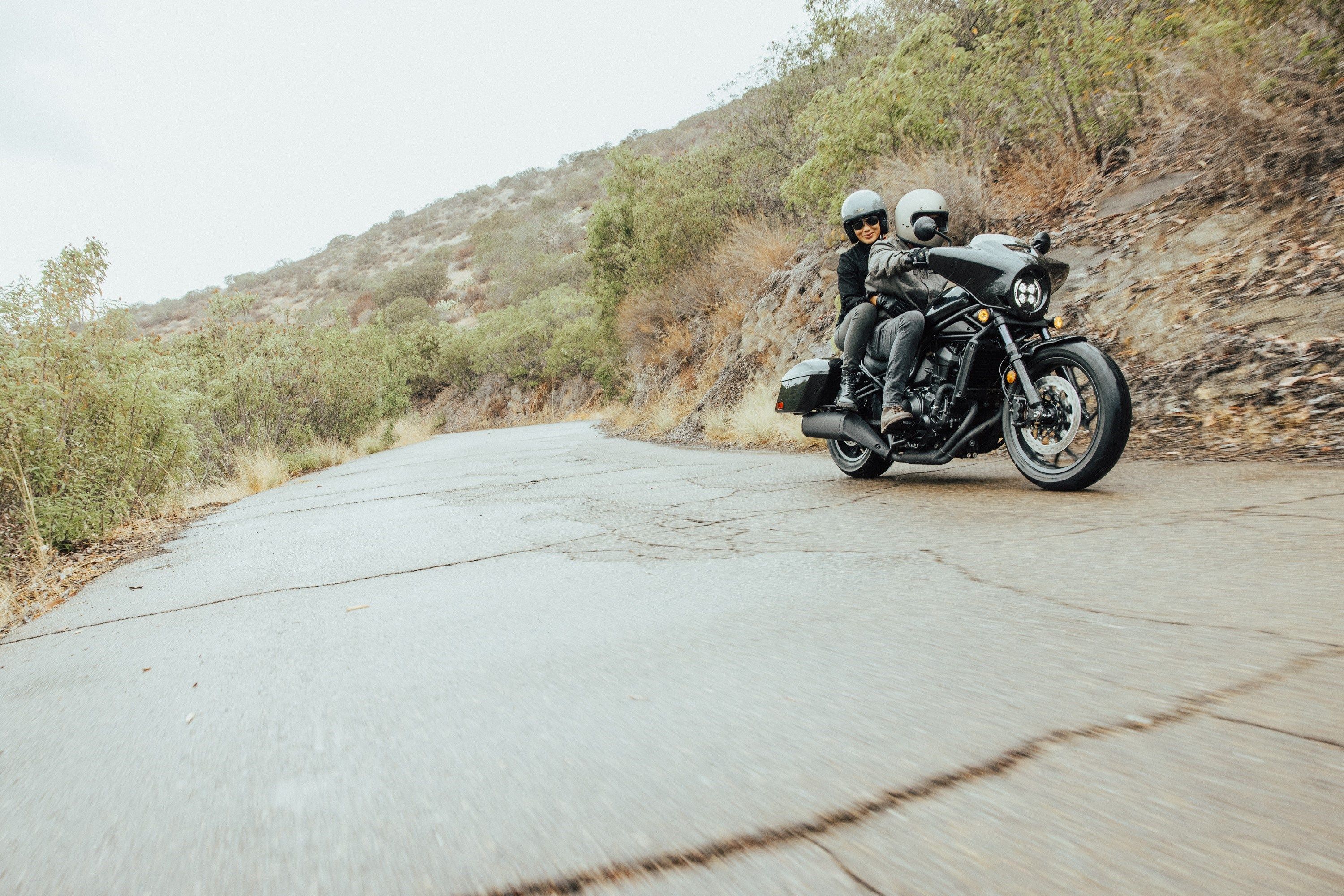 421236 23YM CMX1100T Rebel