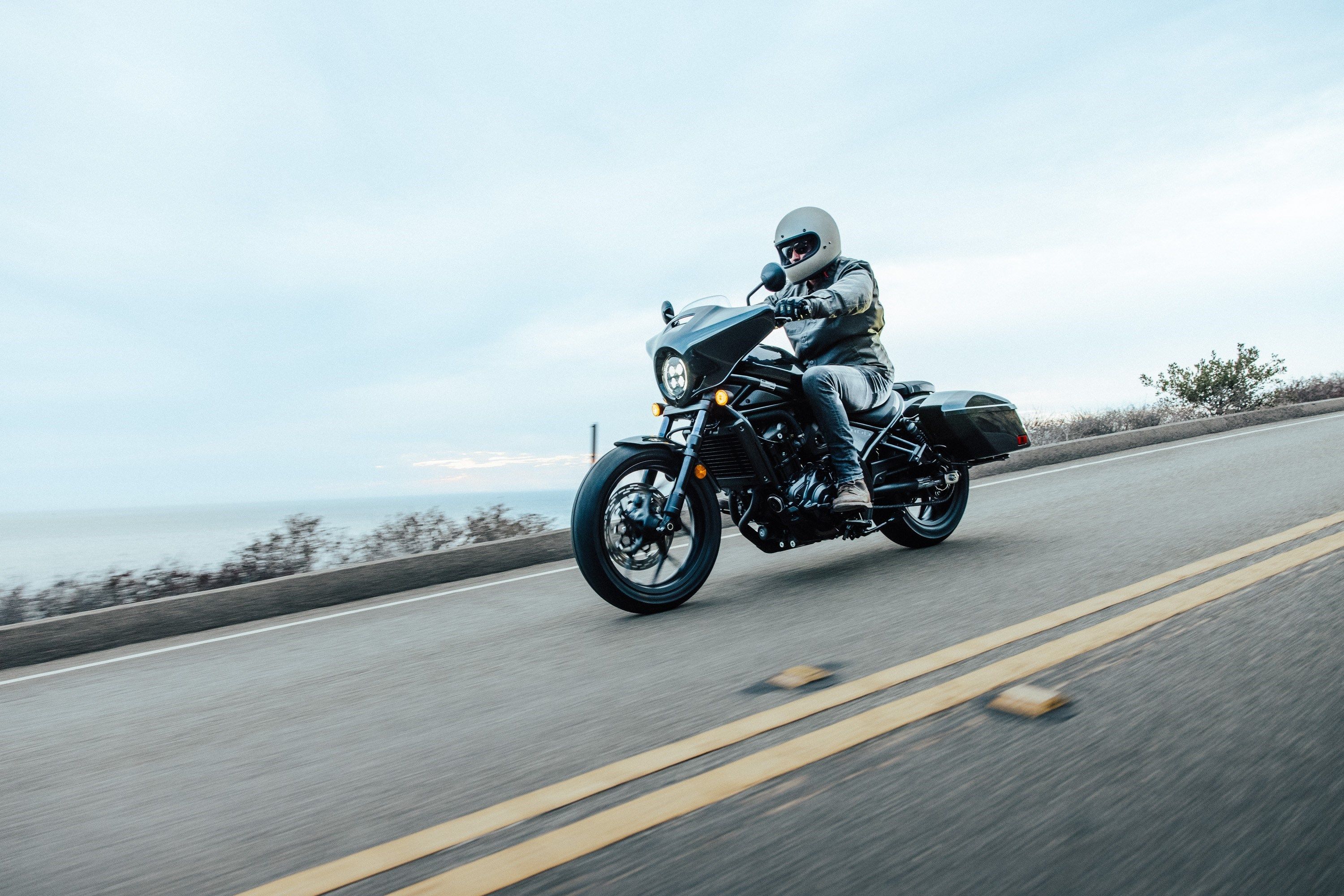 421239 23YM CMX1100T Rebel