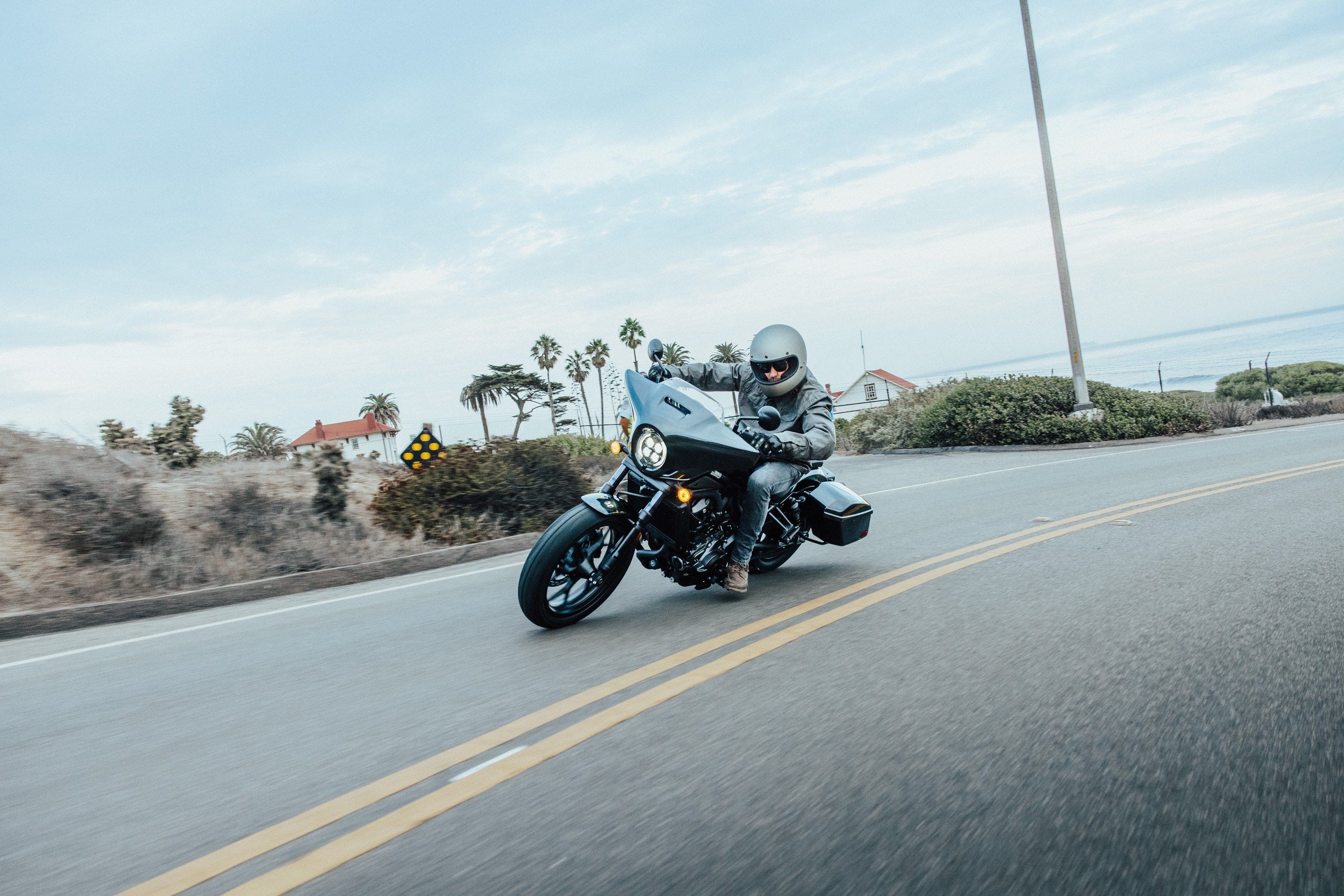 421241 23YM CMX1100T Rebel