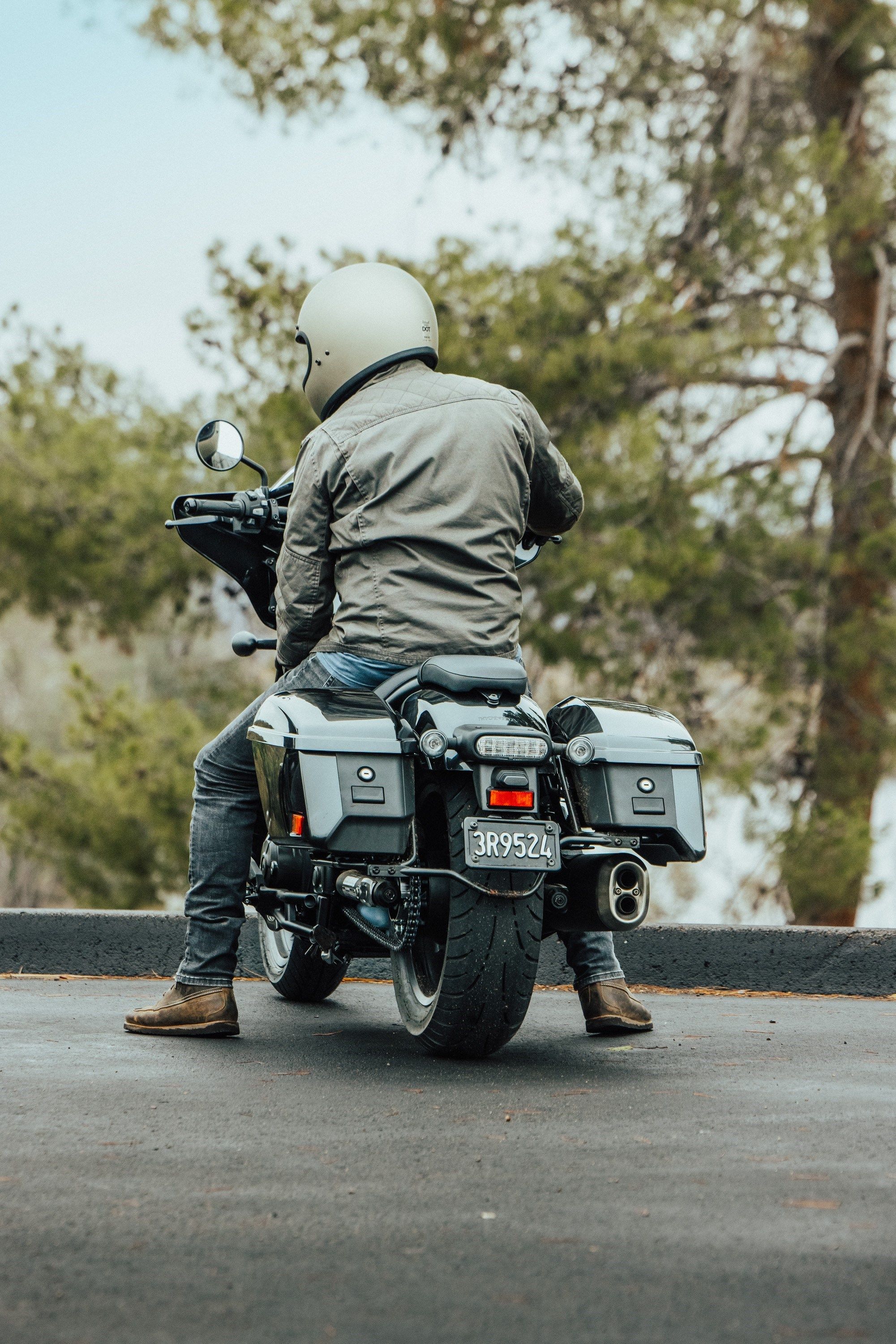 421244 23YM CMX1100T Rebel