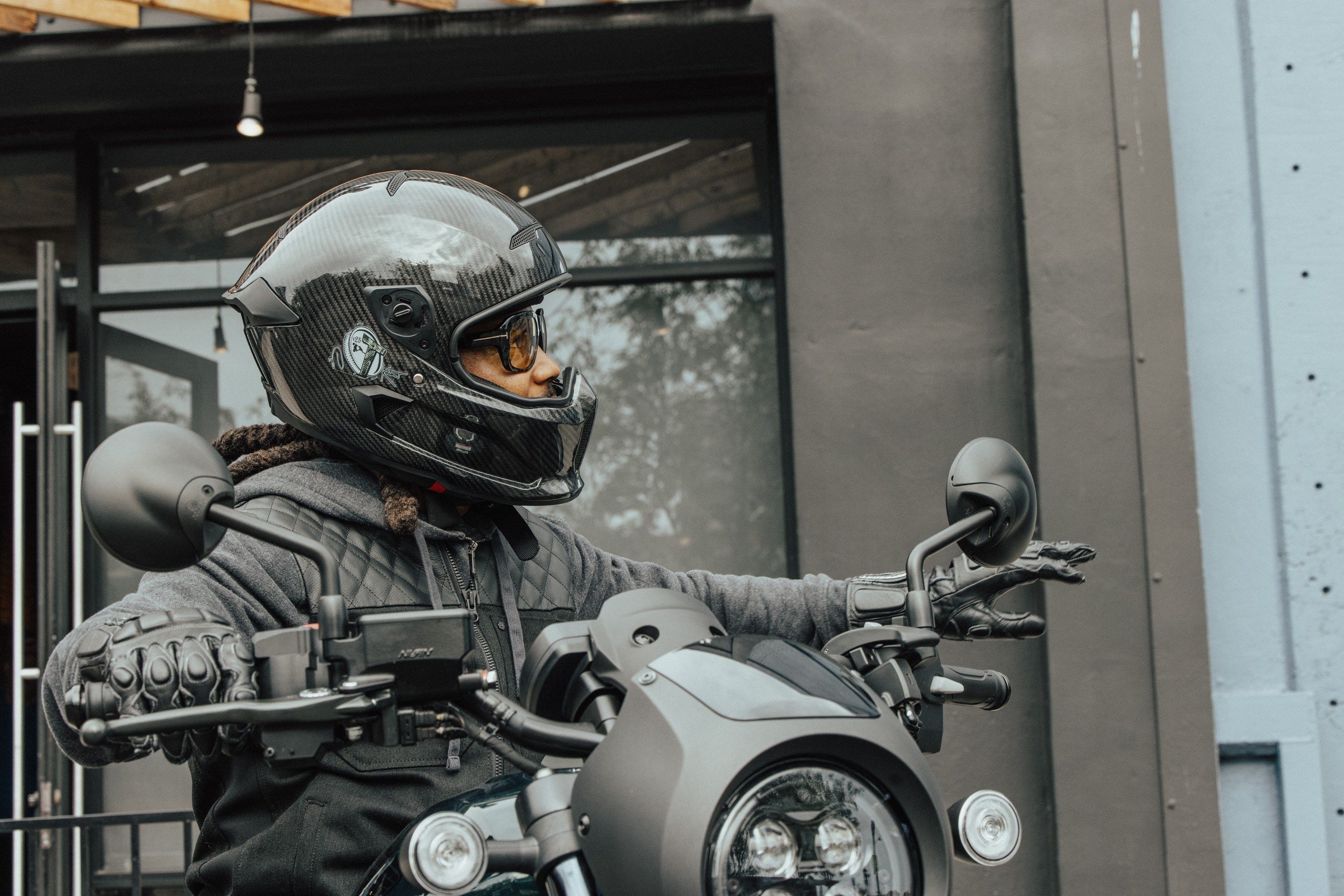 421253 23YM CMX1100T Rebel