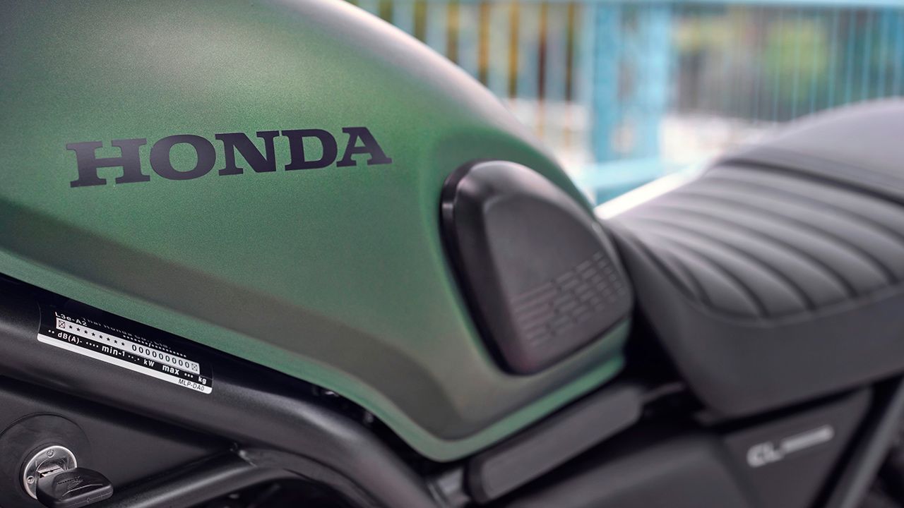 Honda CL500 Scrambler gama media (16)