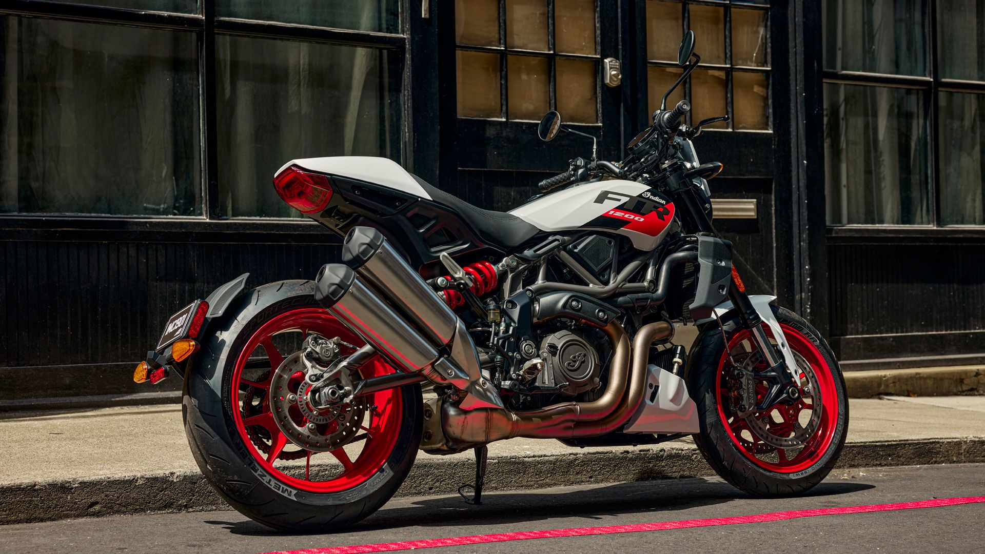 Indian FTR Sport 2023 Estatica (3)
