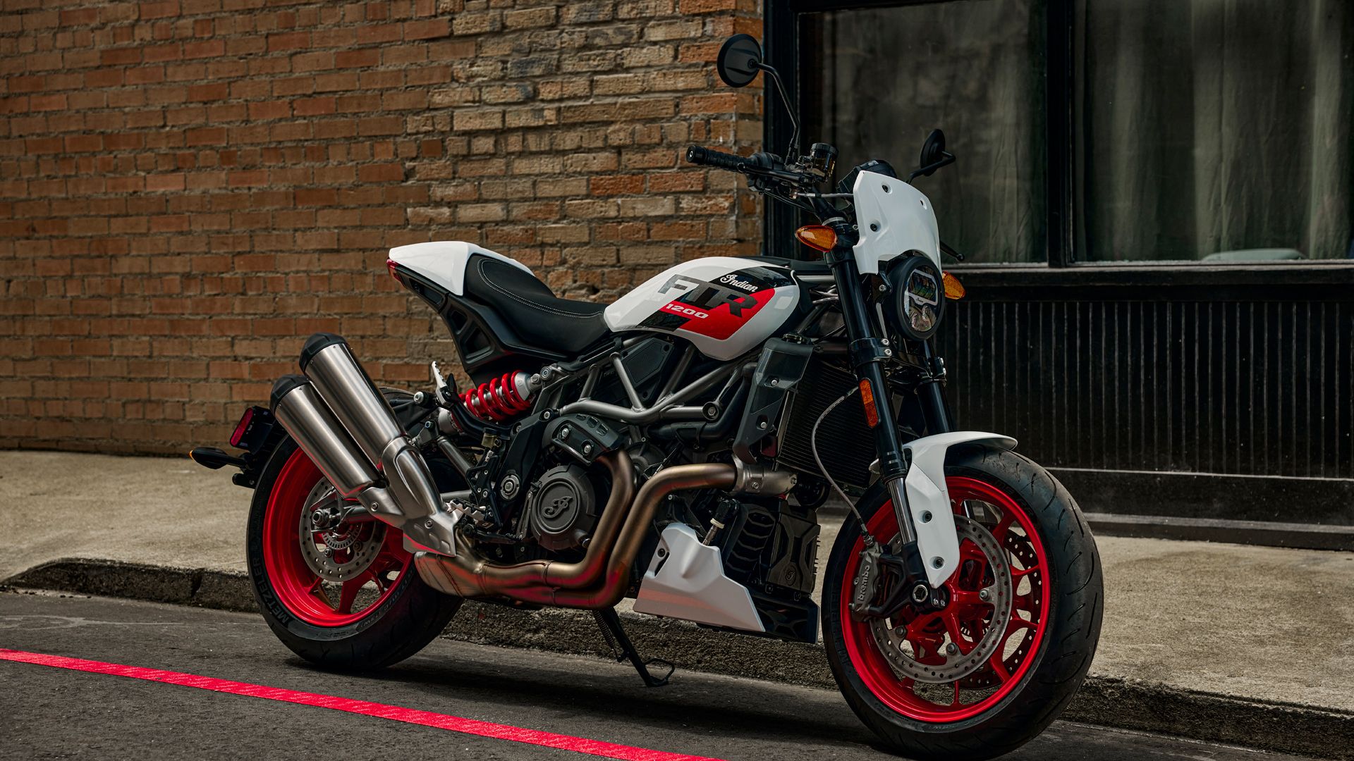 Indian FTR Sport 2023 Estatica (5)