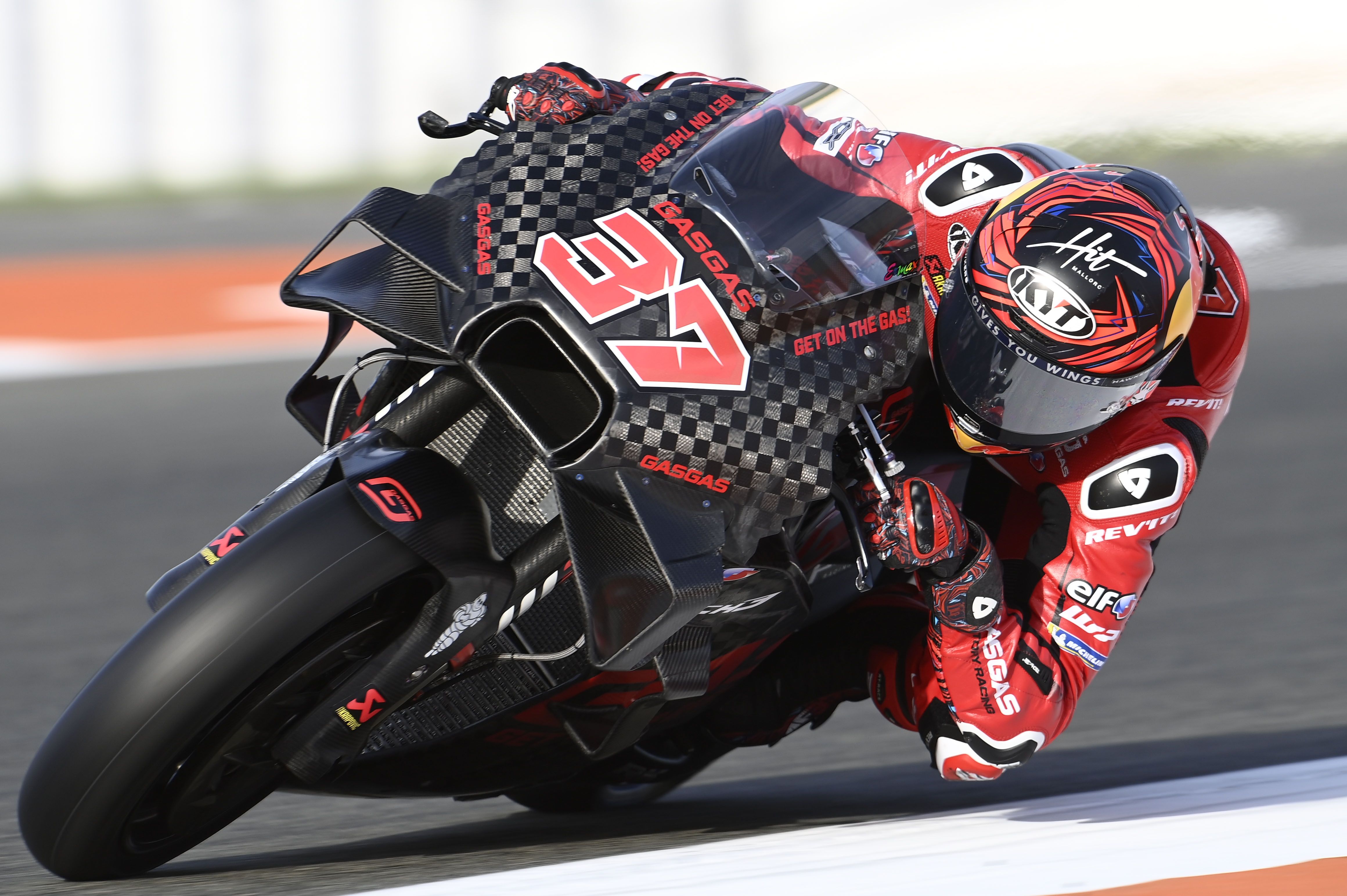 Augusto Fernández en sus primeros kilómetros con la GasGas de MotoGP.