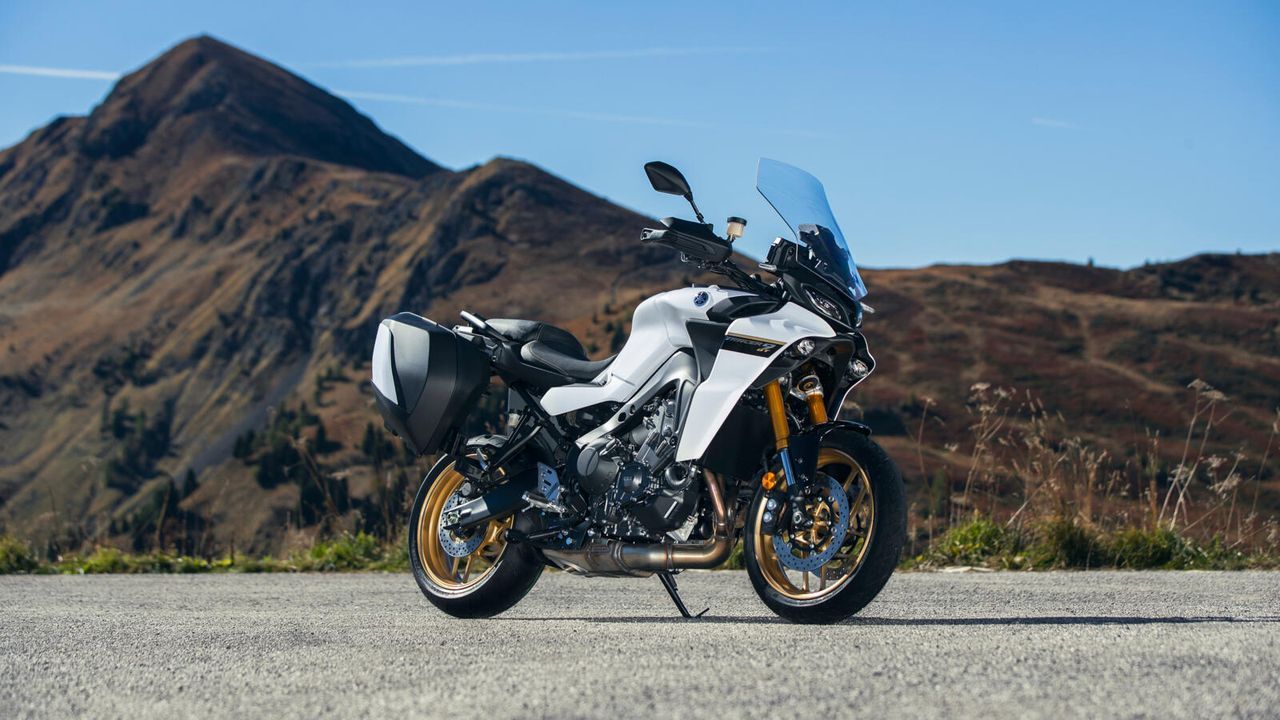 Yamaha Tracer 9 GT+ 2023 18